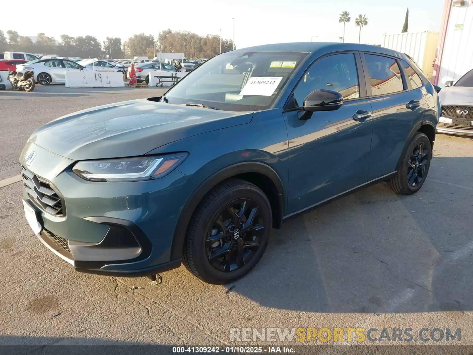 2 fotografías del automóvil dañado 3CZRZ1H58RM720248 HONDA HR-V 2024