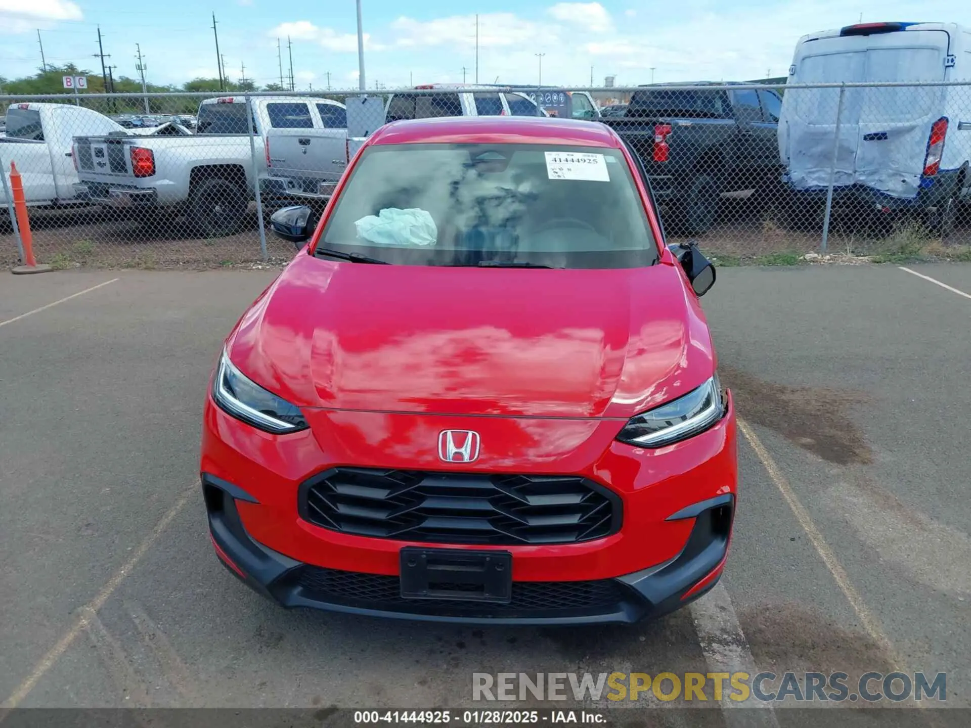12 fotografías del automóvil dañado 3CZRZ1H58RM737244 HONDA HR-V 2024