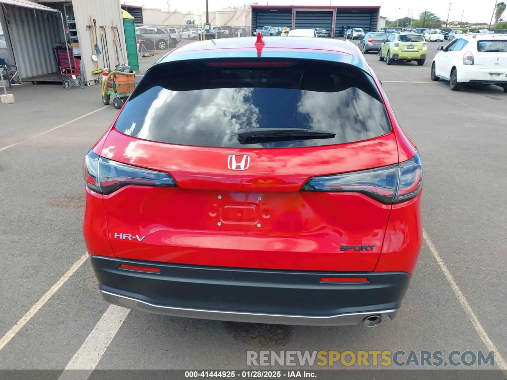 16 fotografías del automóvil dañado 3CZRZ1H58RM737244 HONDA HR-V 2024