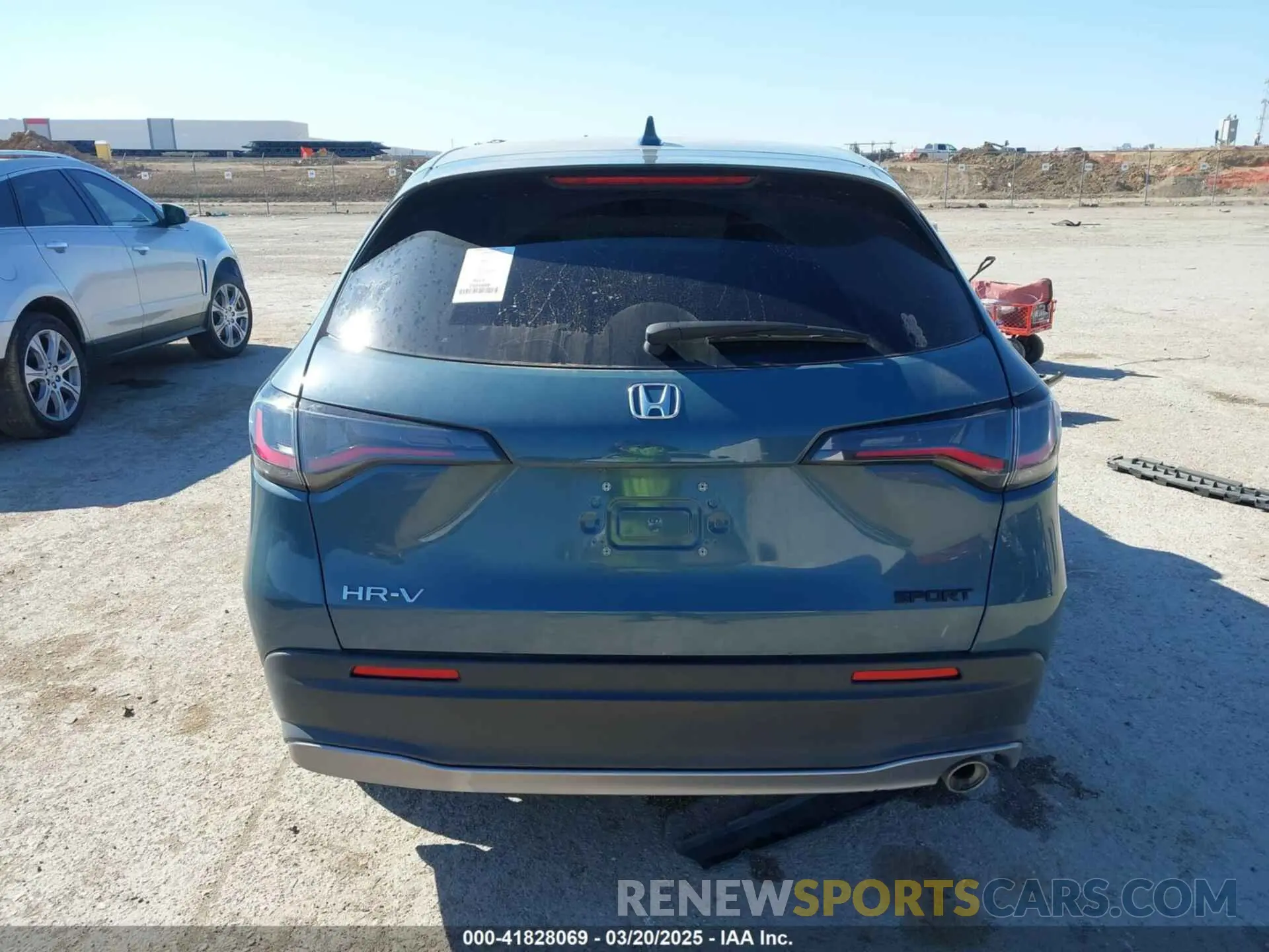 17 fotografías del automóvil dañado 3CZRZ1H59RM724664 HONDA HR-V 2024