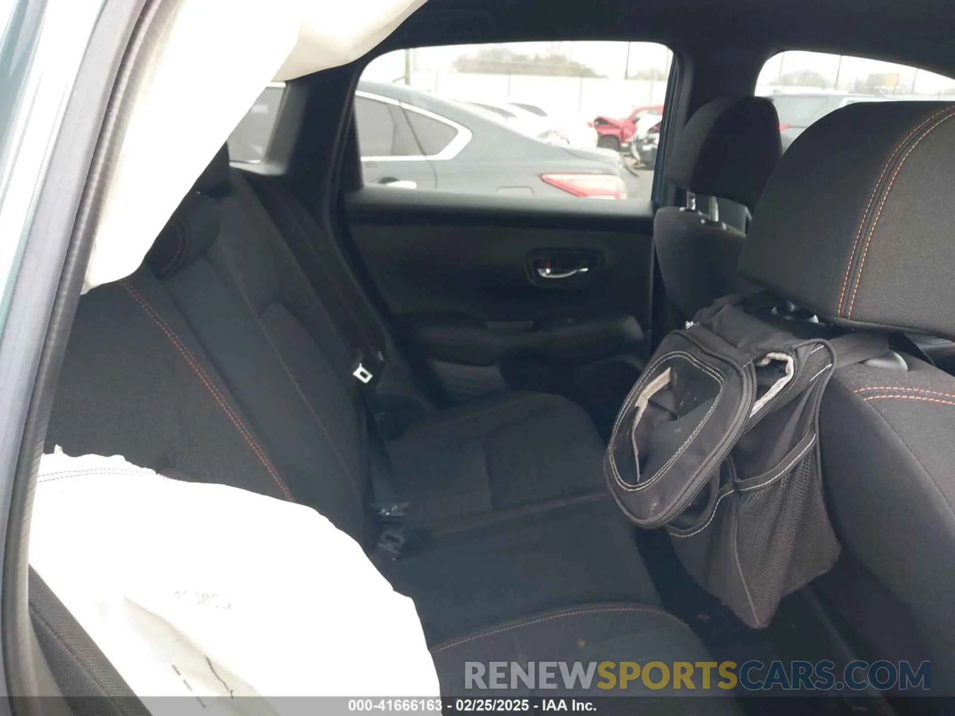 8 fotografías del automóvil dañado 3CZRZ1H5XRM717819 HONDA HR-V 2024