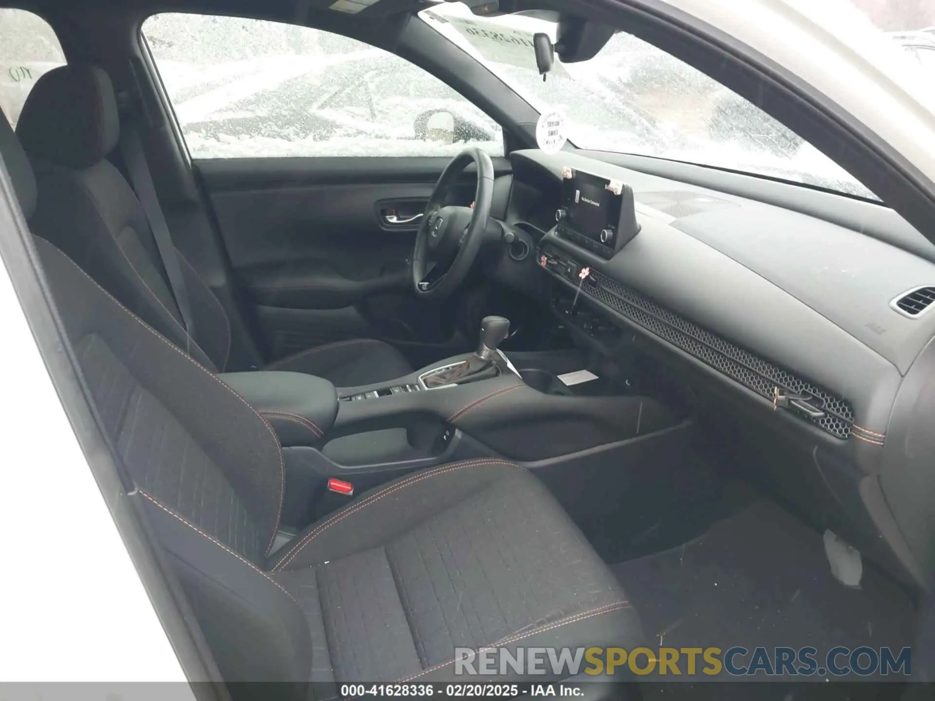 5 fotografías del automóvil dañado 3CZRZ1H5XRM759374 HONDA HR-V 2024