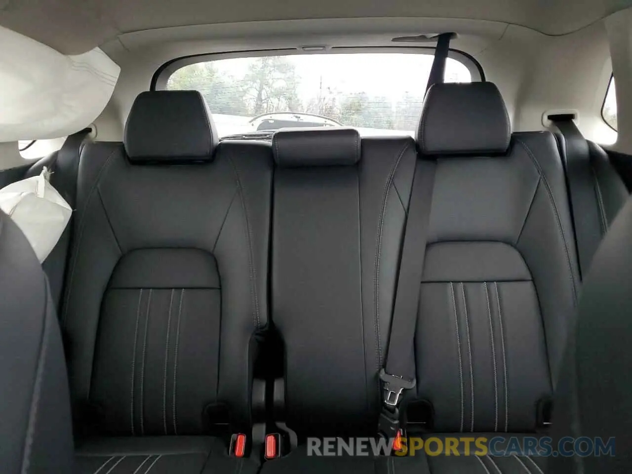 10 fotografías del automóvil dañado 3CZRZ1H70RM748580 HONDA HR-V 2024
