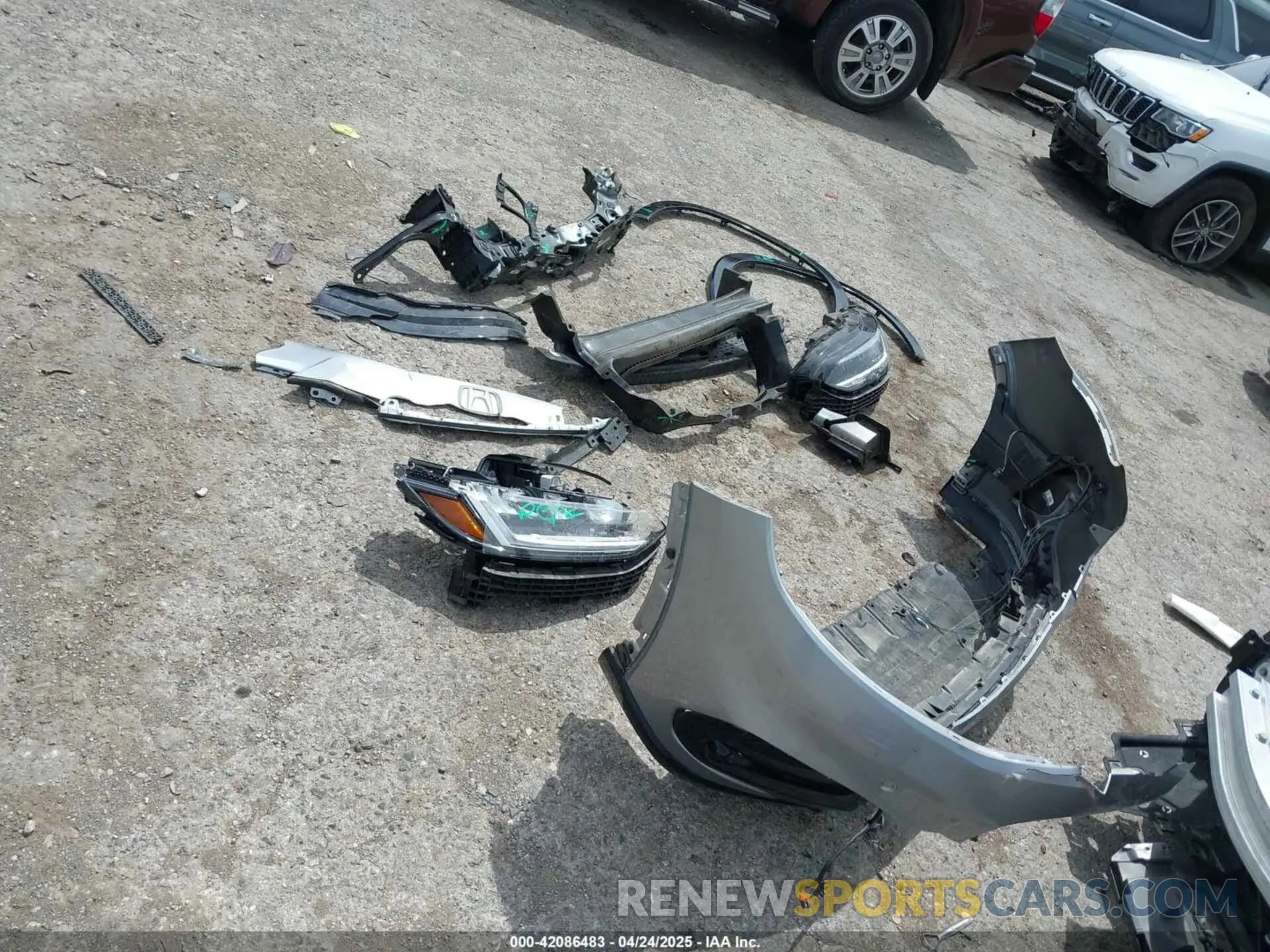 12 fotografías del automóvil dañado 3CZRZ1H72RM761119 HONDA HR-V 2024