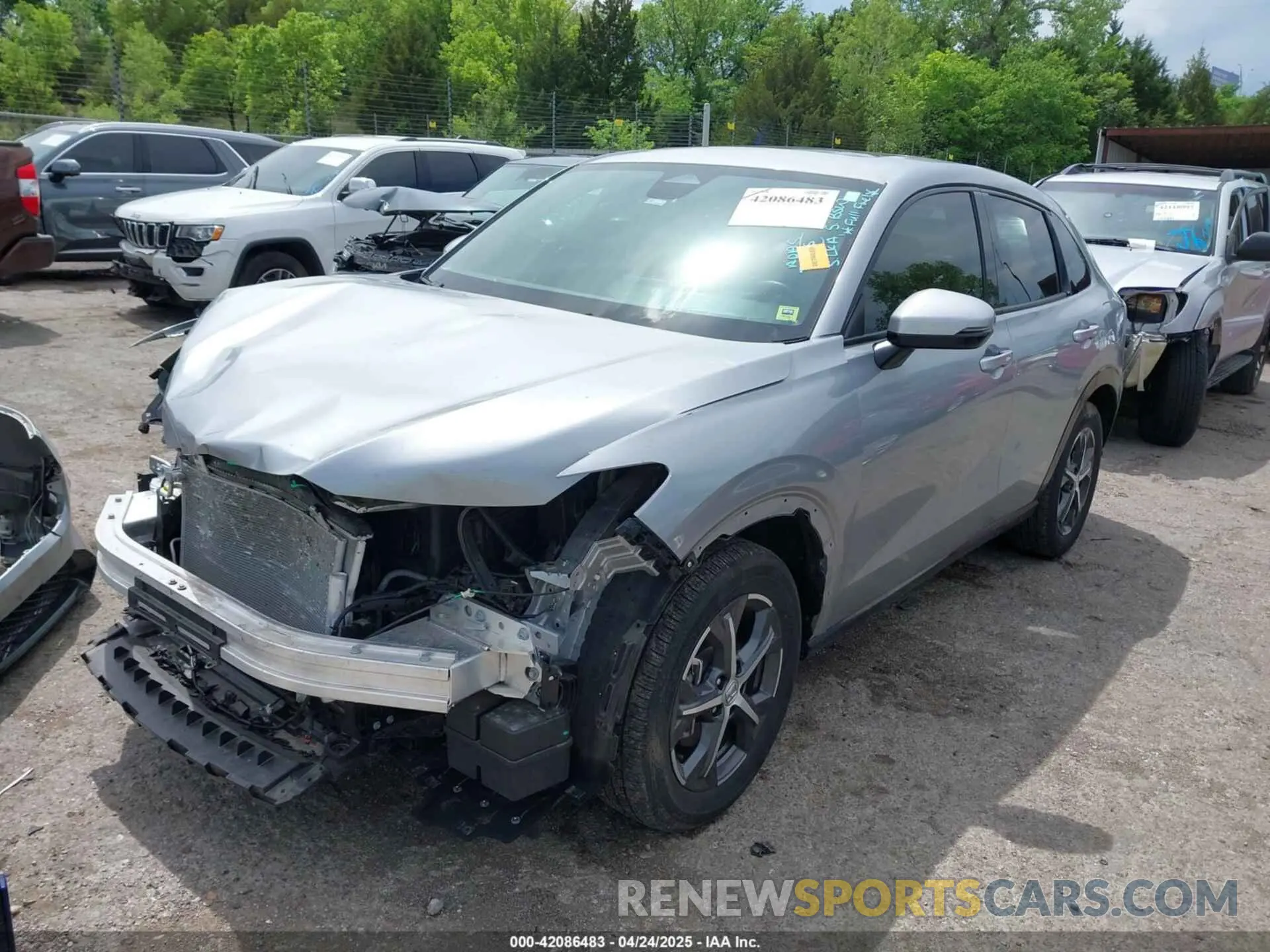 2 fotografías del automóvil dañado 3CZRZ1H72RM761119 HONDA HR-V 2024