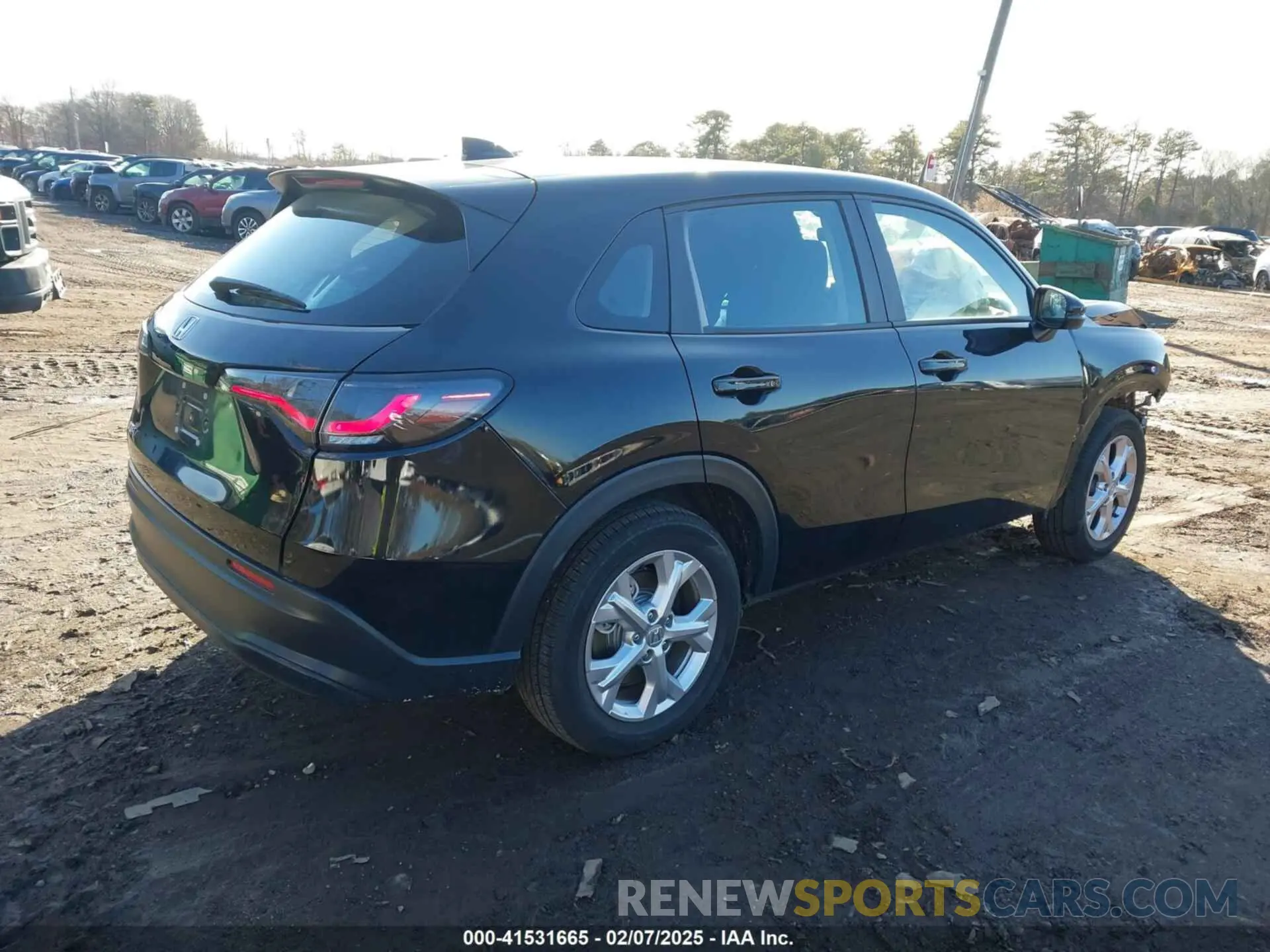 4 fotografías del automóvil dañado 3CZRZ2H30RM712679 HONDA HR-V 2024