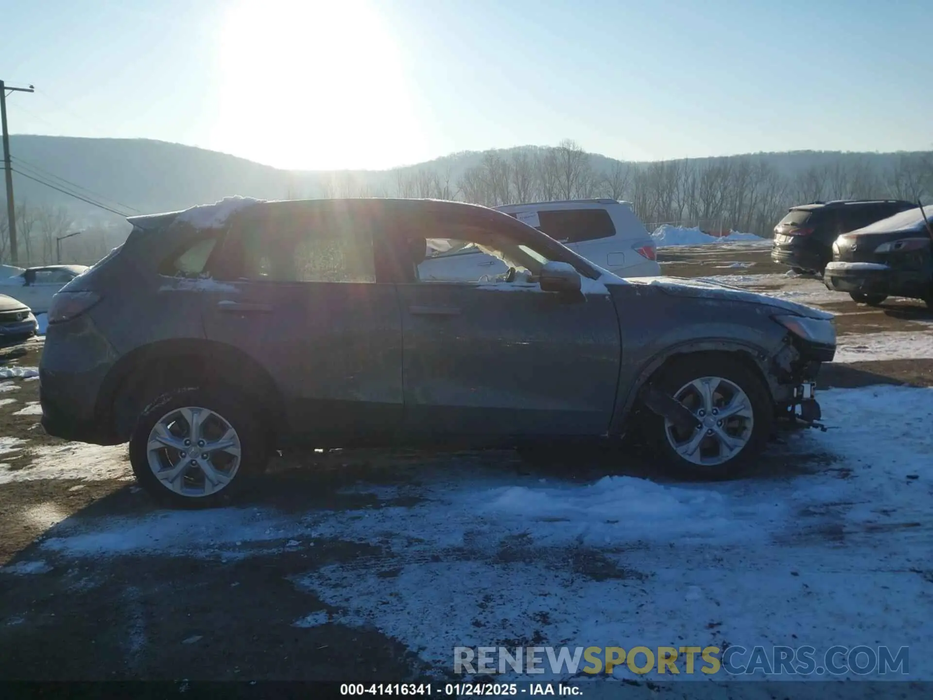 12 fotografías del automóvil dañado 3CZRZ2H32RM736093 HONDA HR-V 2024