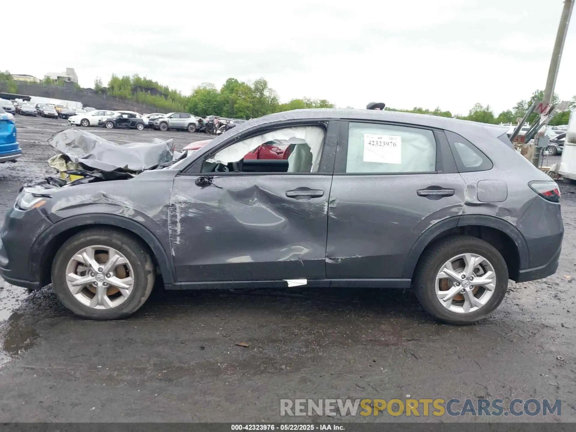 14 fotografías del automóvil dañado 3CZRZ2H32RM776156 HONDA HR-V 2024