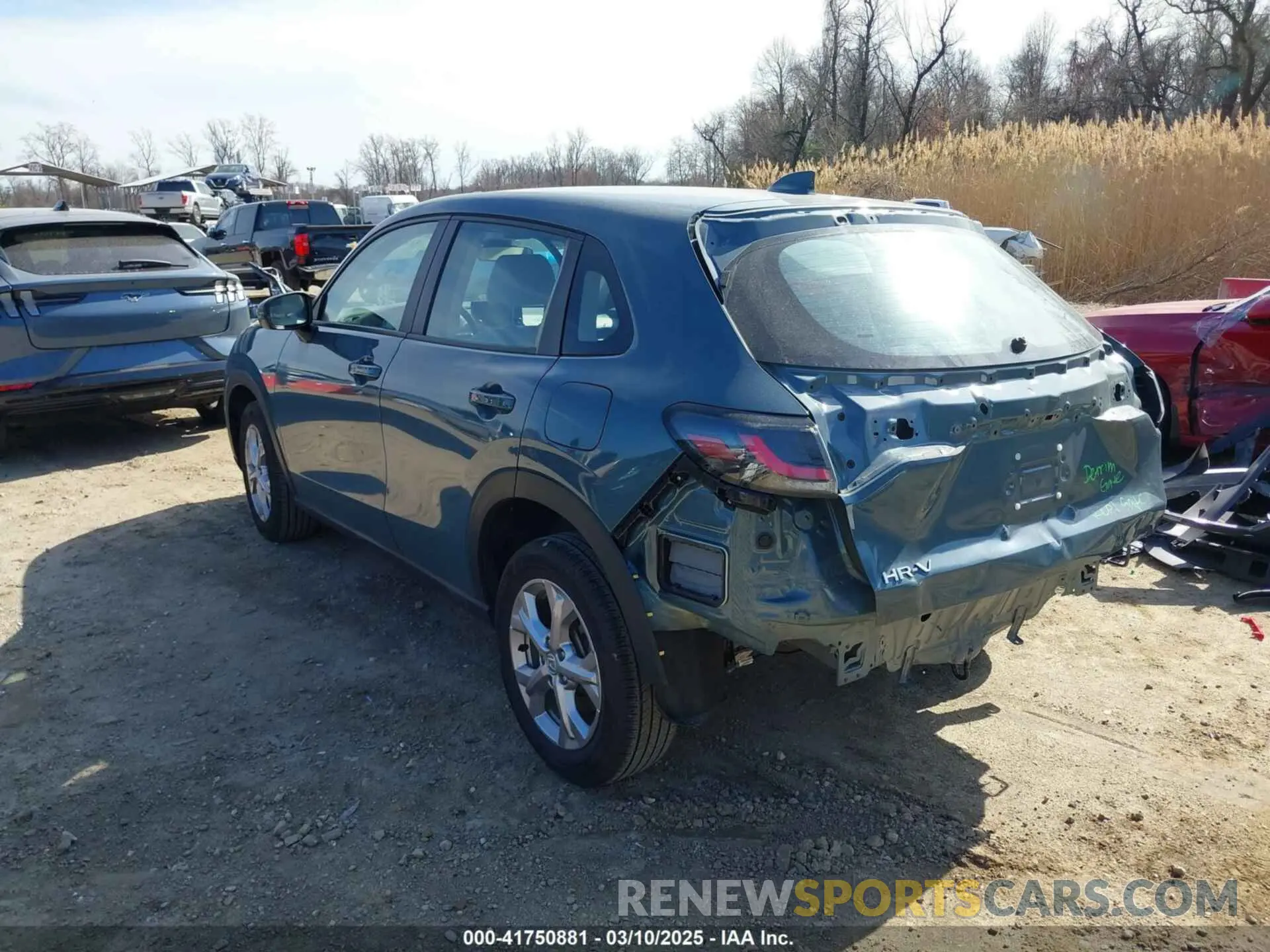3 fotografías del automóvil dañado 3CZRZ2H33RM737561 HONDA HR-V 2024