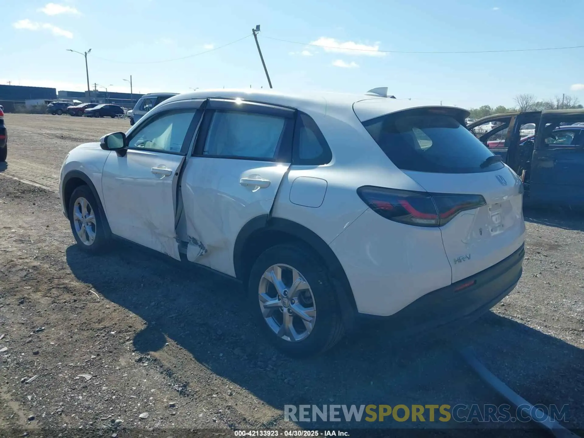 3 fotografías del automóvil dañado 3CZRZ2H34RM712345 HONDA HR-V 2024