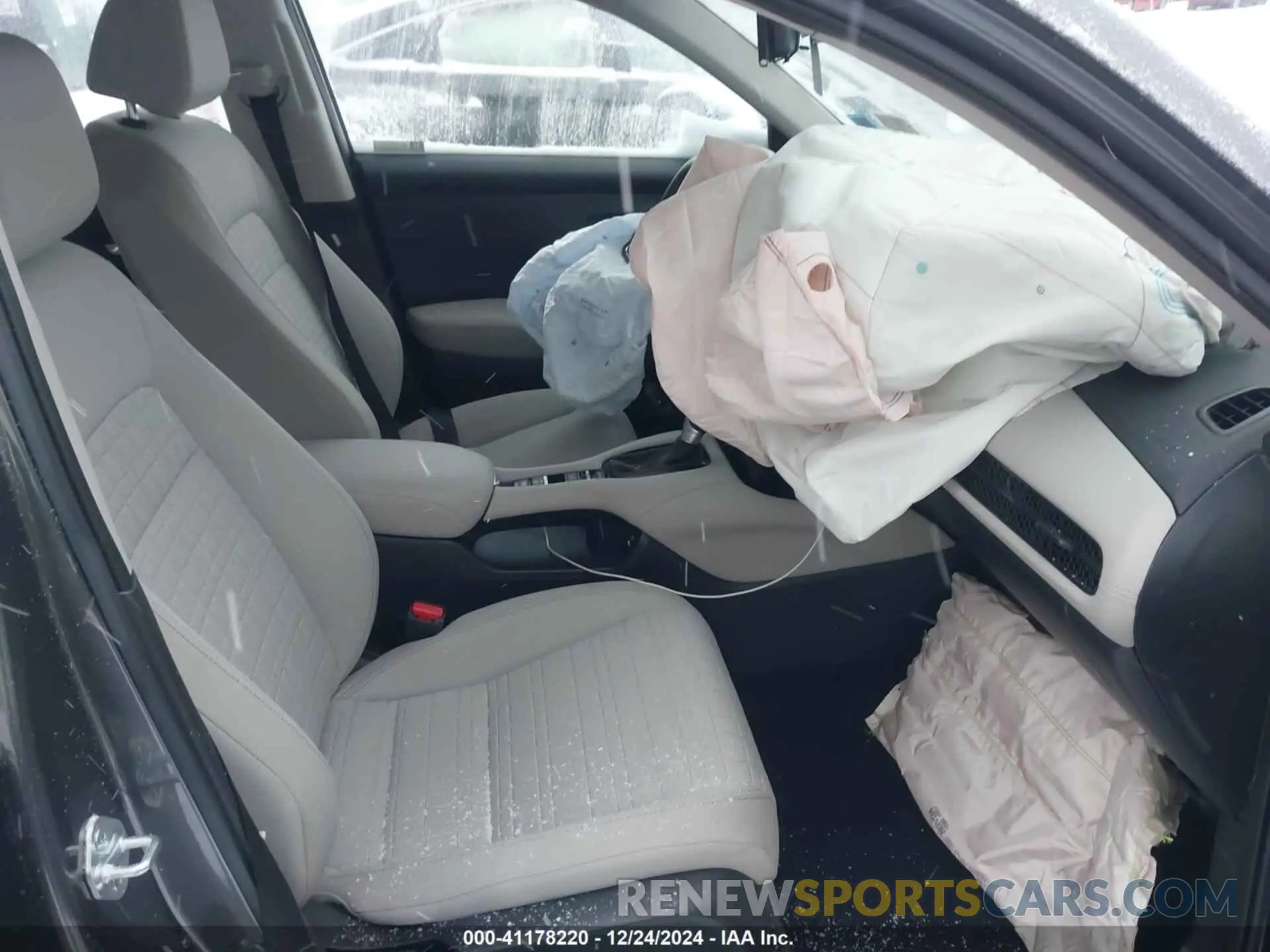 5 fotografías del automóvil dañado 3CZRZ2H36RM700522 HONDA HR-V 2024