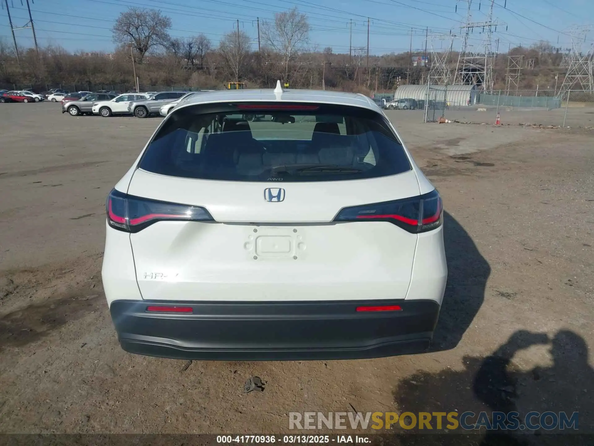 16 fotografías del automóvil dañado 3CZRZ2H36RM725419 HONDA HR-V 2024