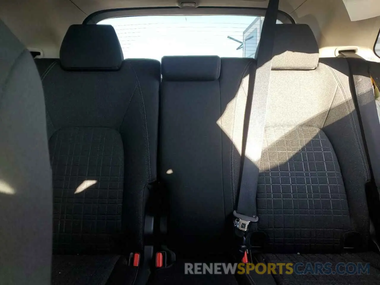 10 fotografías del automóvil dañado 3CZRZ2H39RM758740 HONDA HR-V 2024