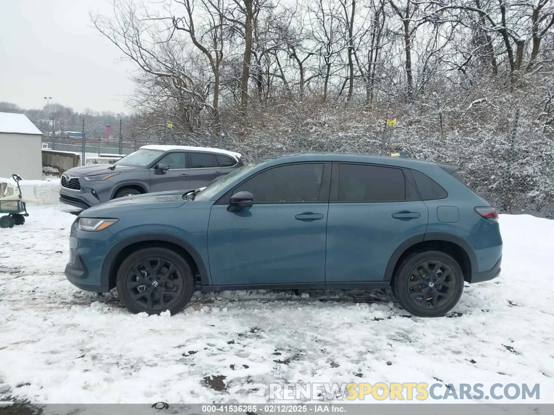 14 fotografías del automóvil dañado 3CZRZ2H50RM701070 HONDA HR-V 2024