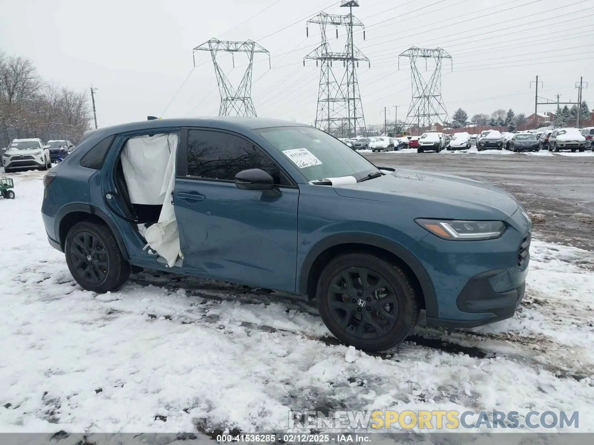 6 fotografías del automóvil dañado 3CZRZ2H50RM701070 HONDA HR-V 2024