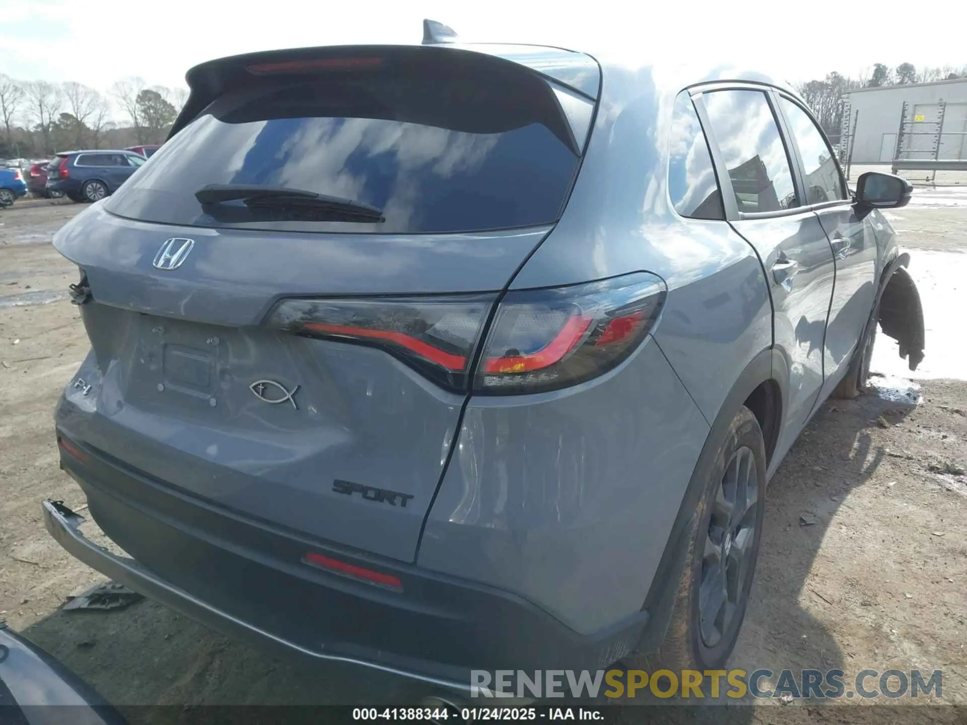 16 fotografías del automóvil dañado 3CZRZ2H50RM740872 HONDA HR-V 2024