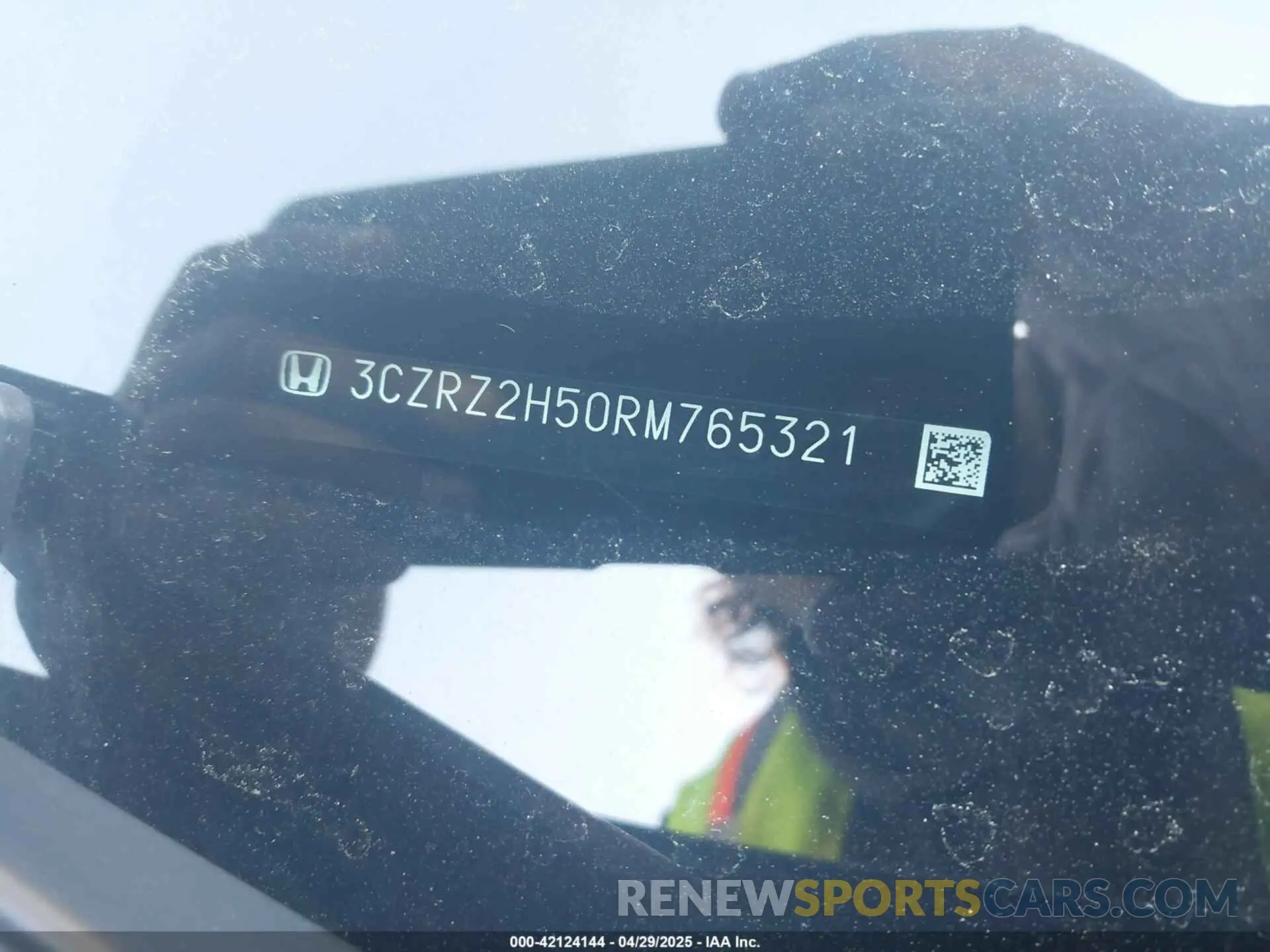 17 fotografías del automóvil dañado 3CZRZ2H50RM765321 HONDA HR-V 2024