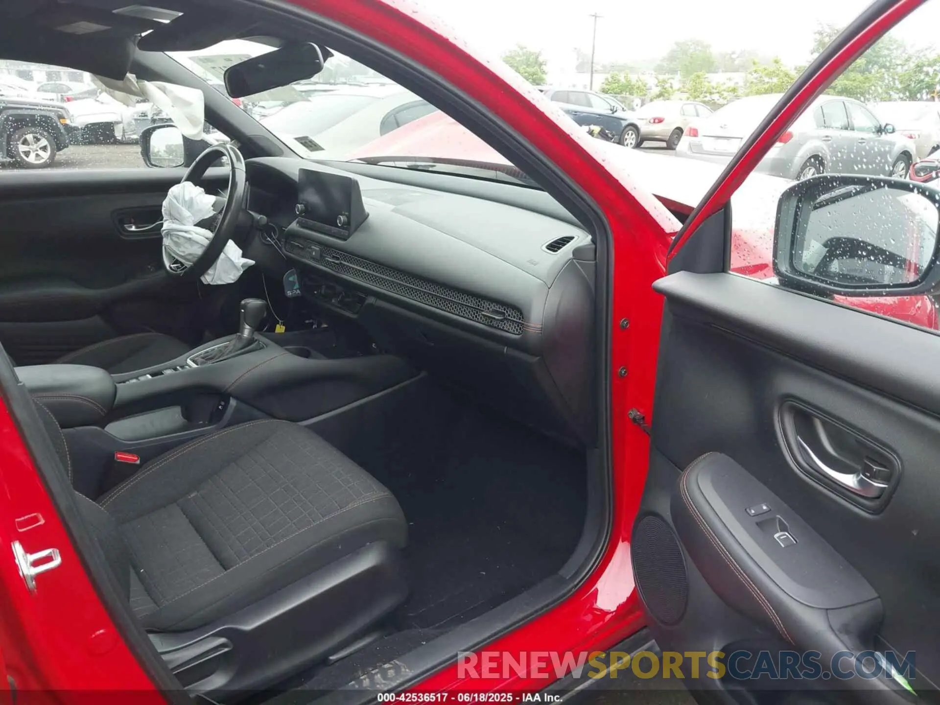 5 fotografías del automóvil dañado 3CZRZ2H53RM749839 HONDA HR-V 2024