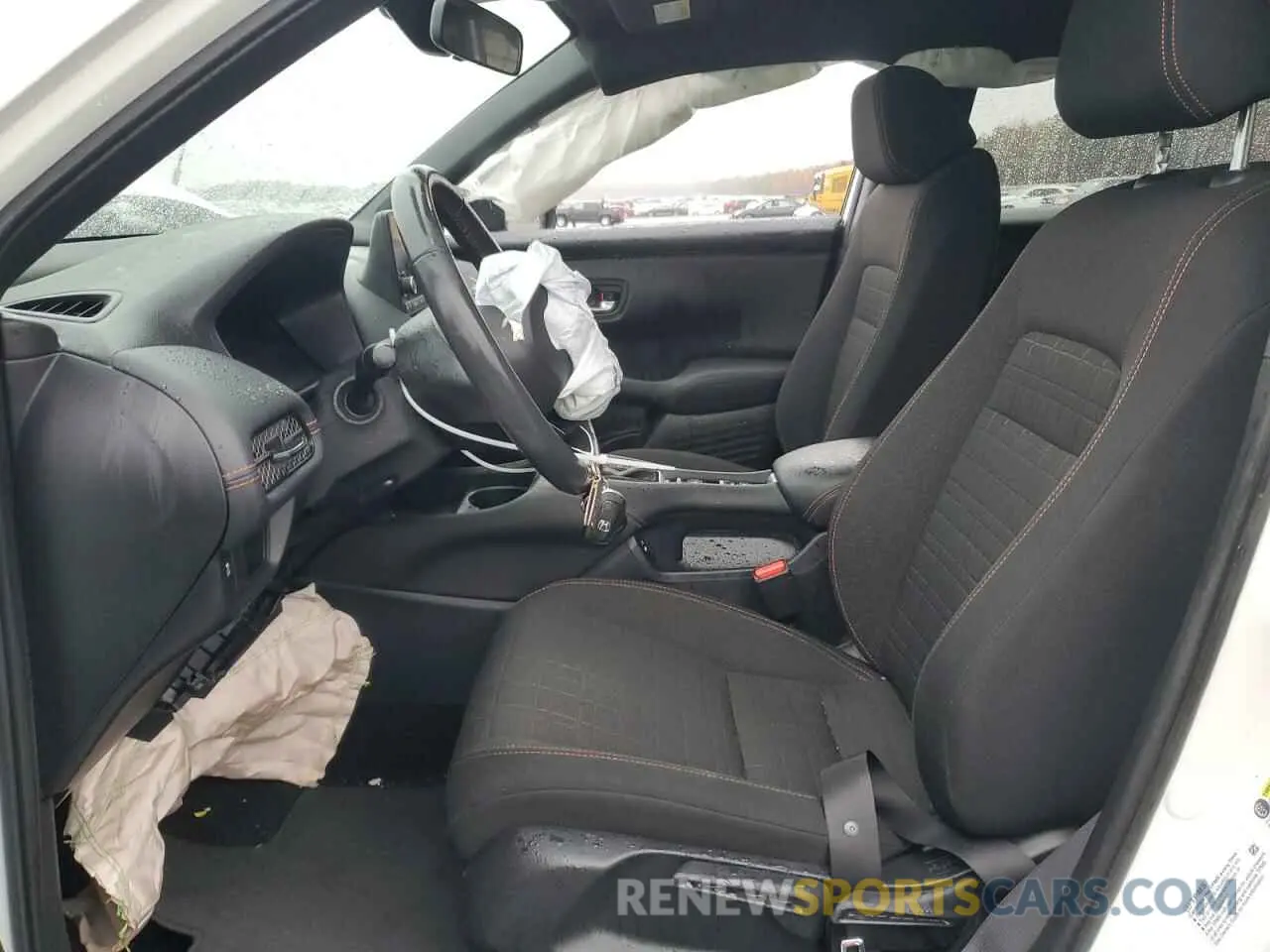 7 fotografías del automóvil dañado 3CZRZ2H53RM762865 HONDA HR-V 2024