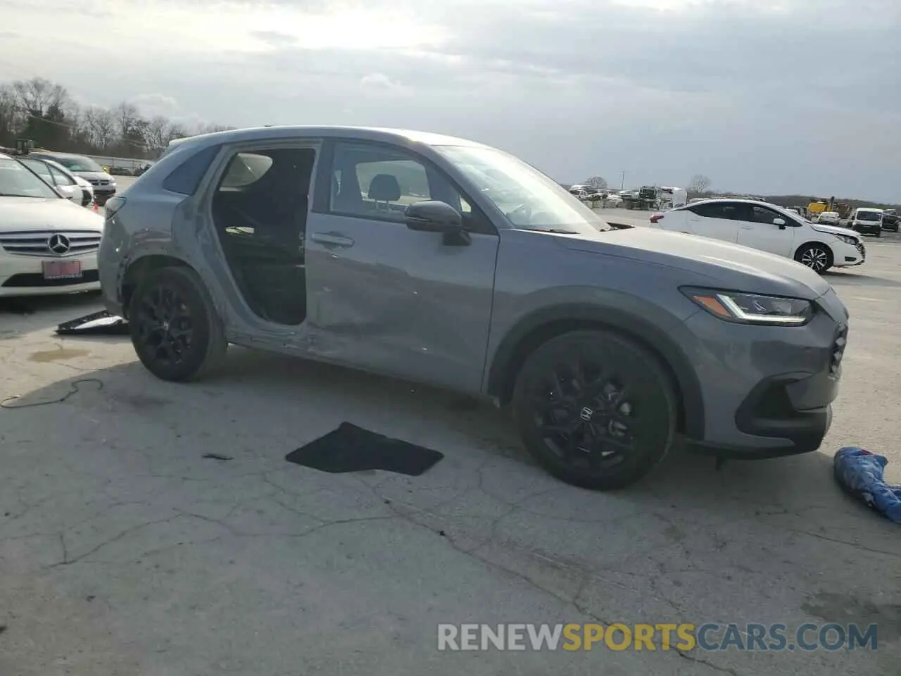 4 fotografías del automóvil dañado 3CZRZ2H54RM760915 HONDA HR-V 2024