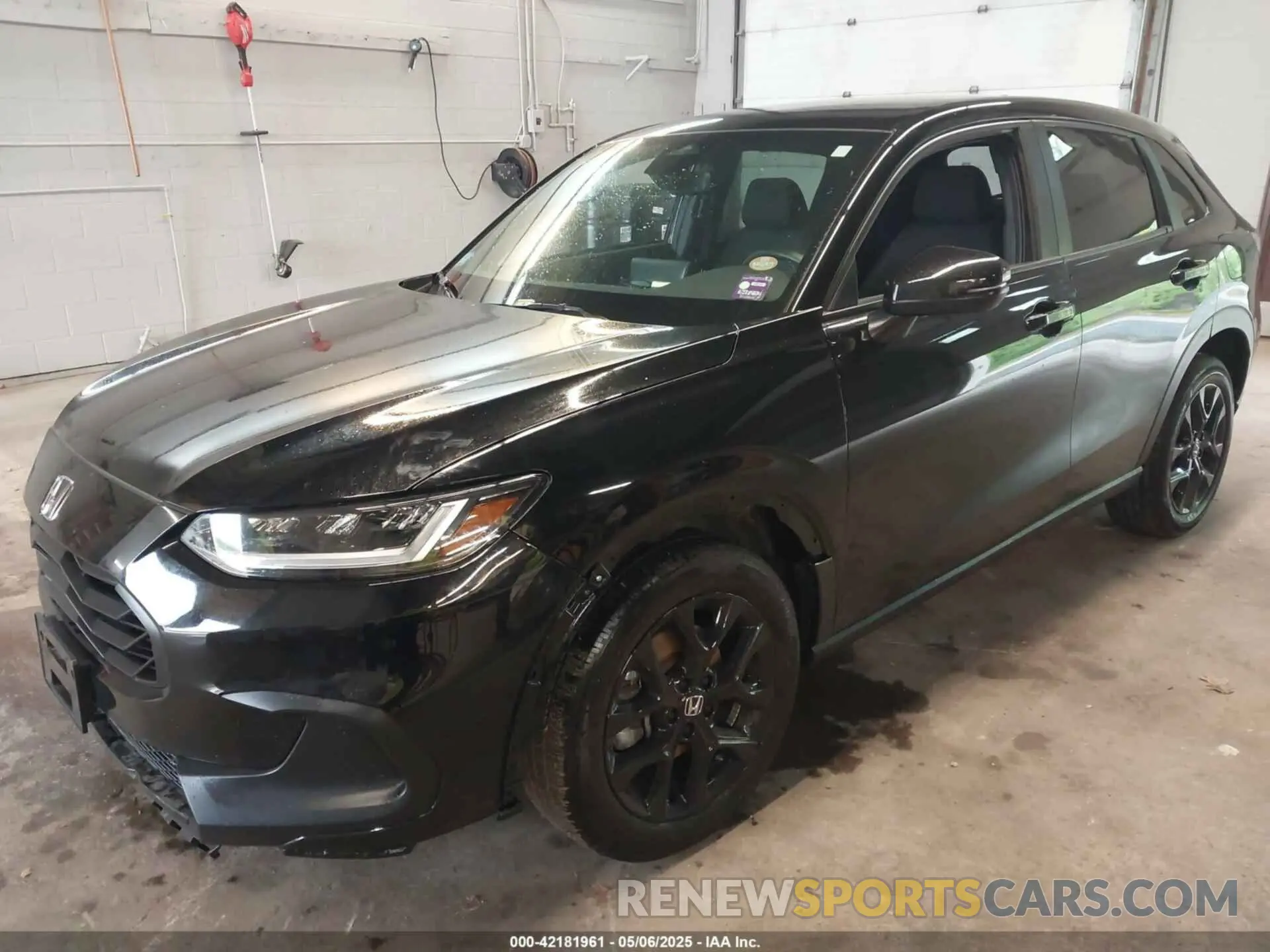 2 fotografías del automóvil dañado 3CZRZ2H54RM774085 HONDA HR-V 2024