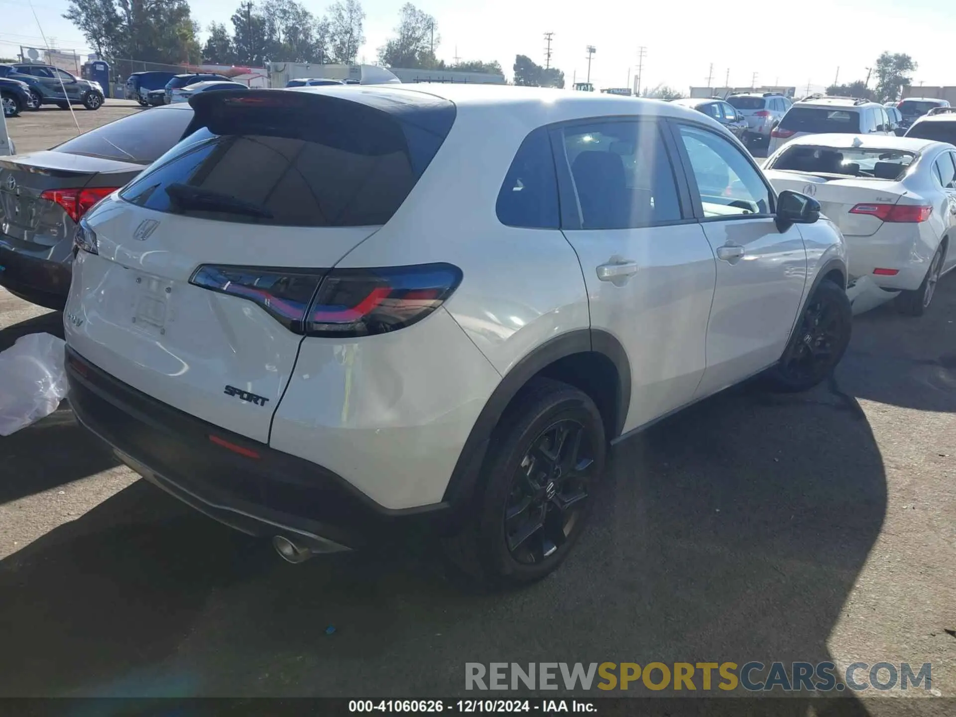 4 fotografías del automóvil dañado 3CZRZ2H57RM743851 HONDA HR-V 2024