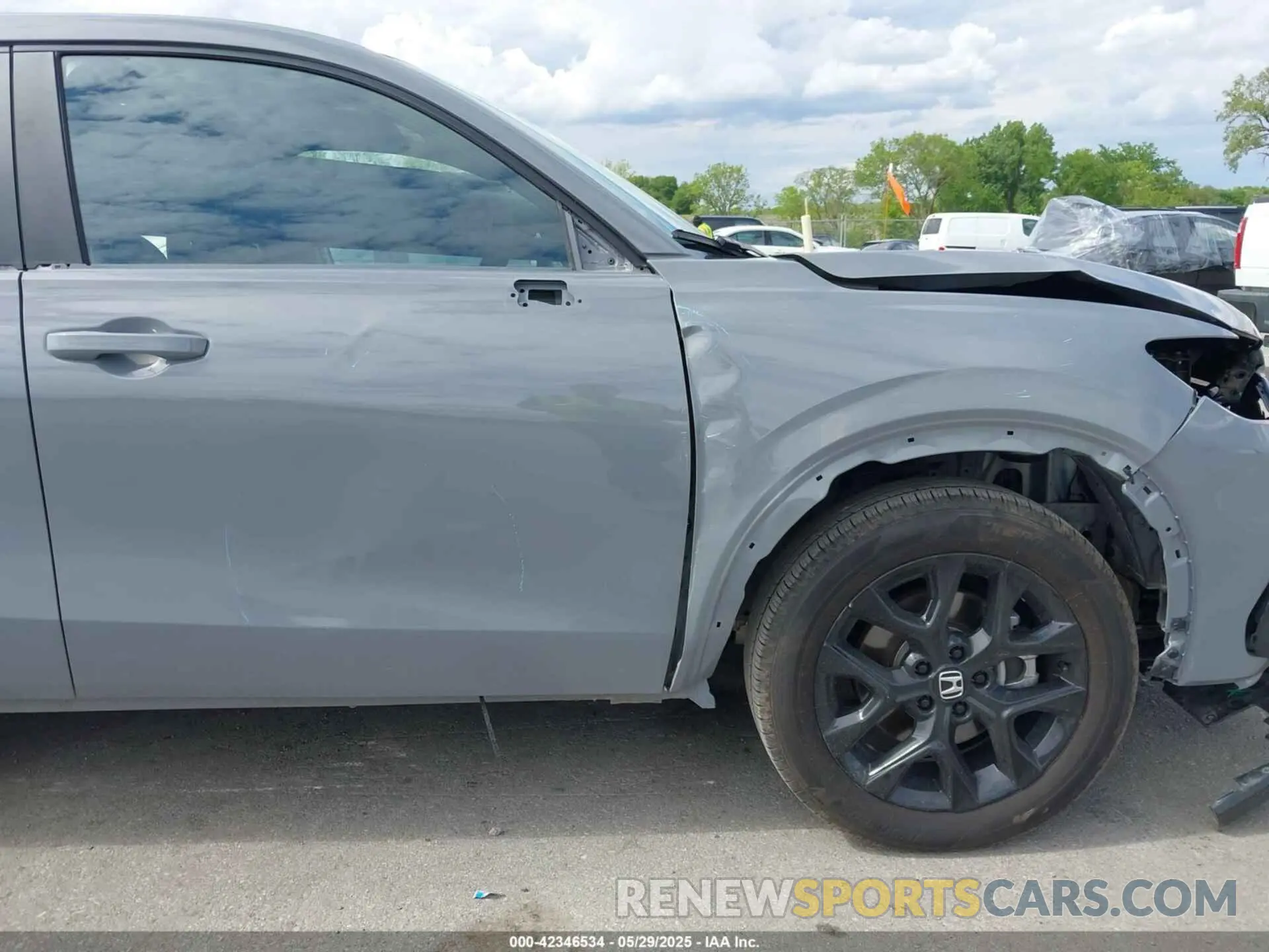 18 fotografías del automóvil dañado 3CZRZ2H57RM756549 HONDA HR-V 2024