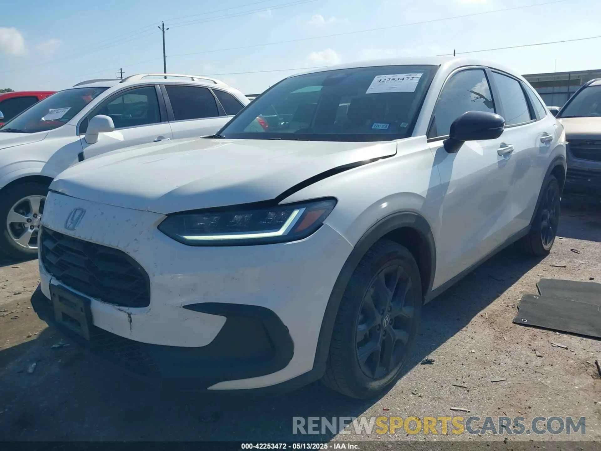 2 fotografías del automóvil dañado 3CZRZ2H58RM736200 HONDA HR-V 2024