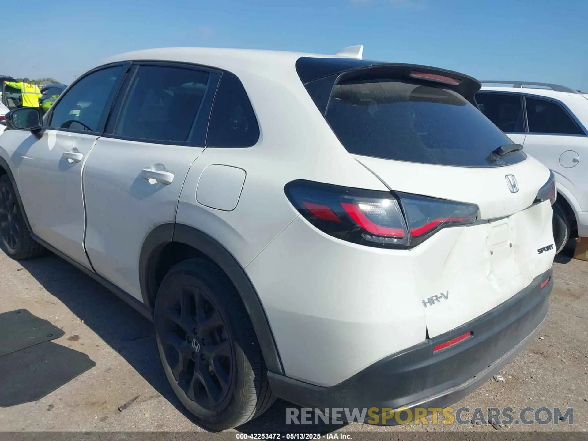 3 fotografías del automóvil dañado 3CZRZ2H58RM736200 HONDA HR-V 2024
