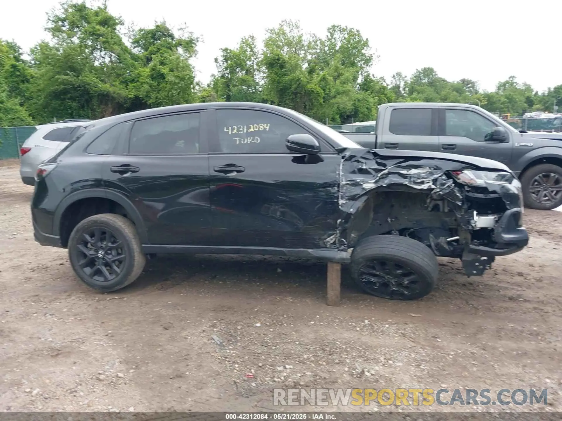 13 fotografías del automóvil dañado 3CZRZ2H59RM712228 HONDA HR-V 2024