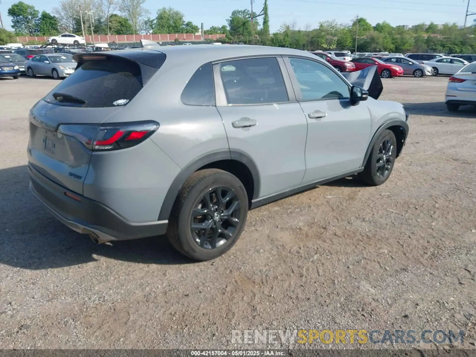 4 fotografías del automóvil dañado 3CZRZ2H59RM730129 HONDA HR-V 2024