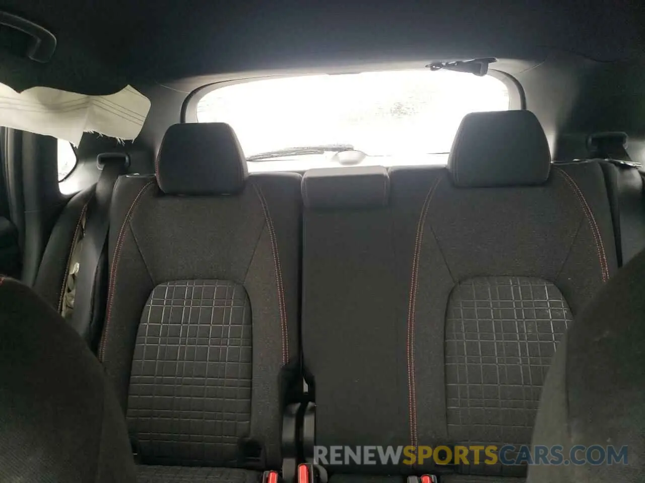 10 fotografías del automóvil dañado 3CZRZ2H59RM741647 HONDA HR-V 2024