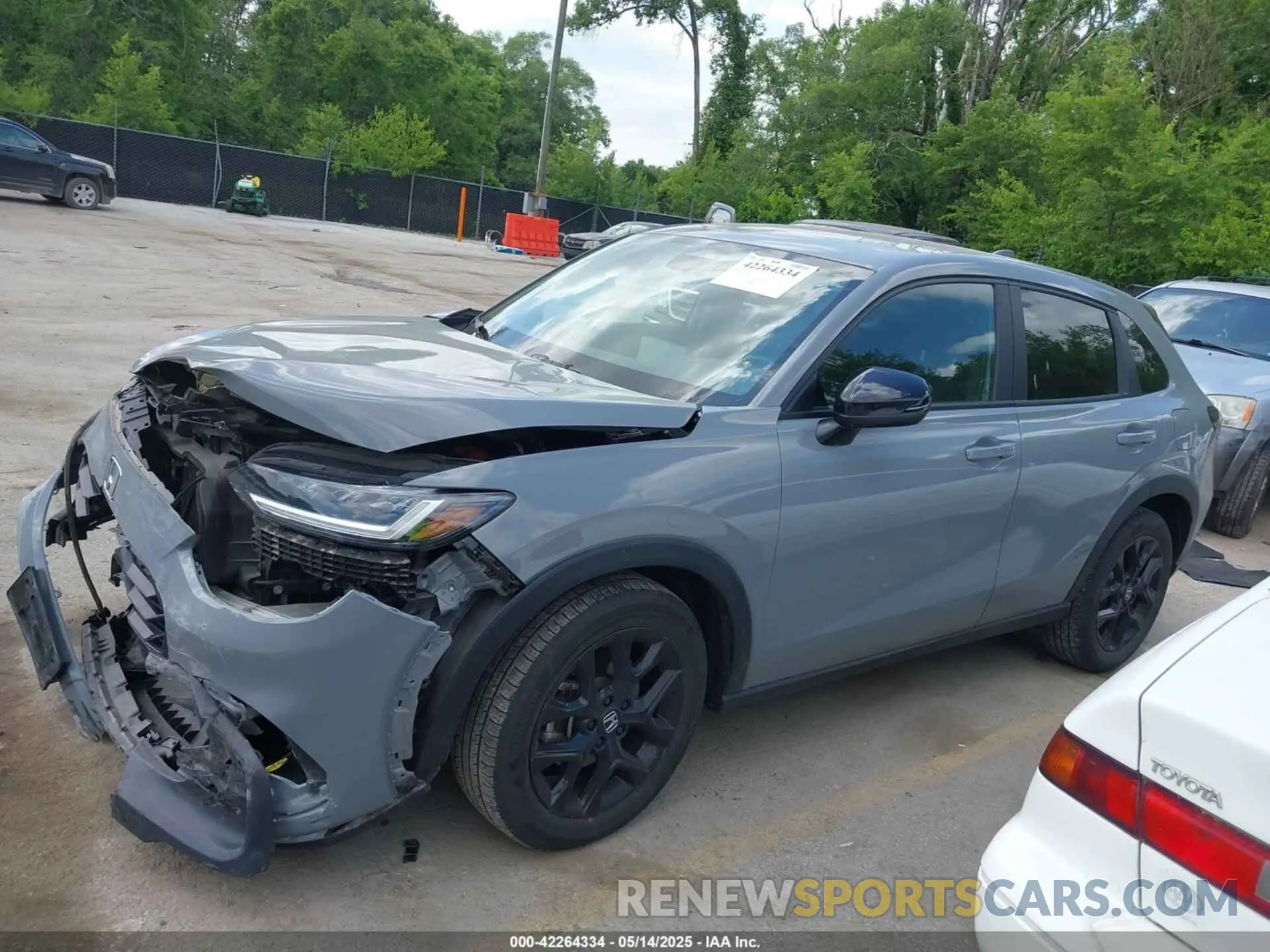 14 fotografías del automóvil dañado 3CZRZ2H59RM764412 HONDA HR-V 2024