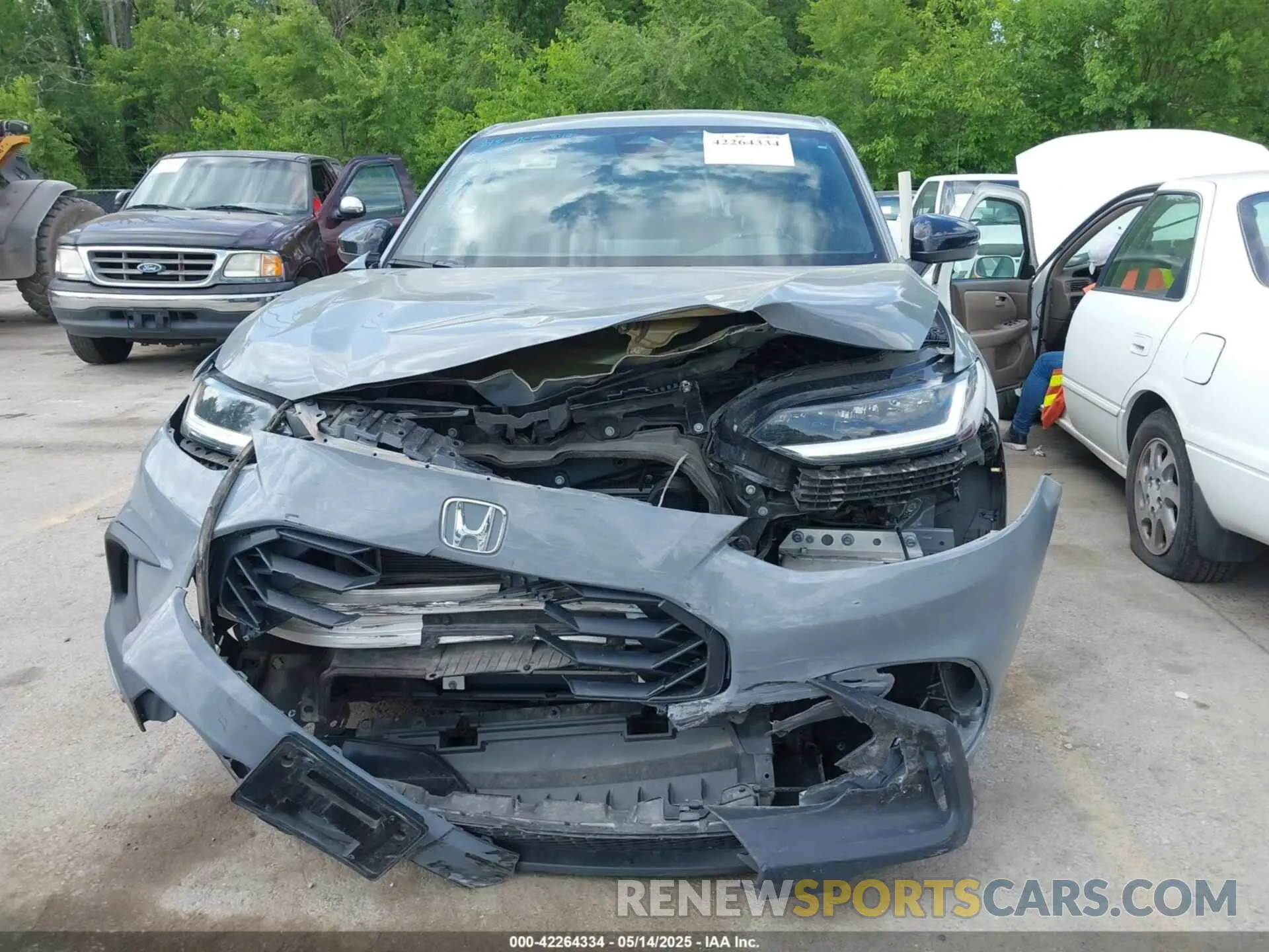 6 fotografías del automóvil dañado 3CZRZ2H59RM764412 HONDA HR-V 2024