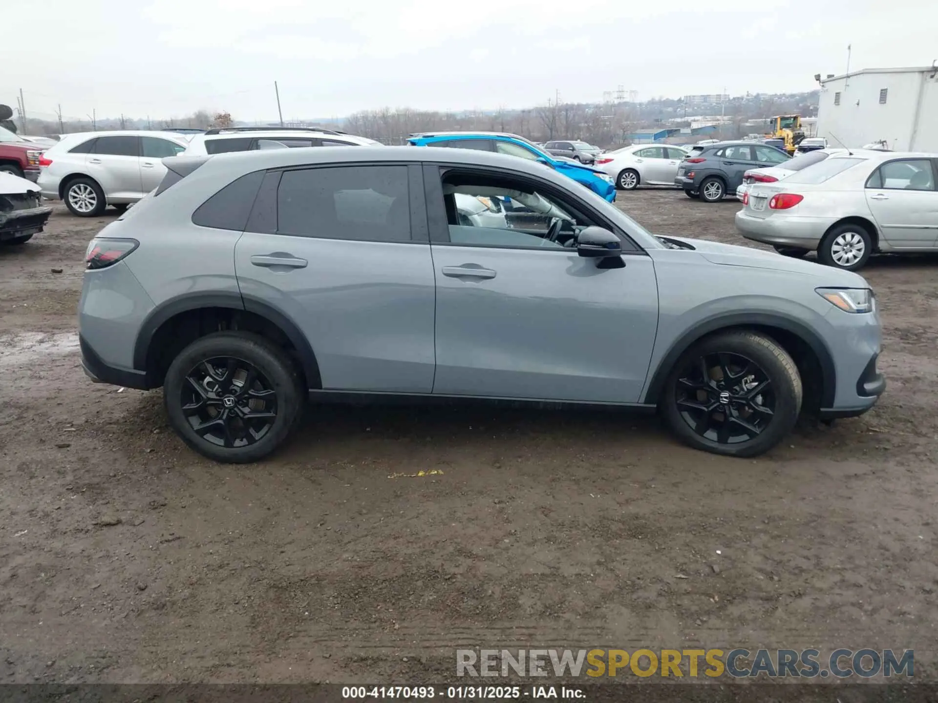 12 fotografías del automóvil dañado 3CZRZ2H59RM775233 HONDA HR-V 2024