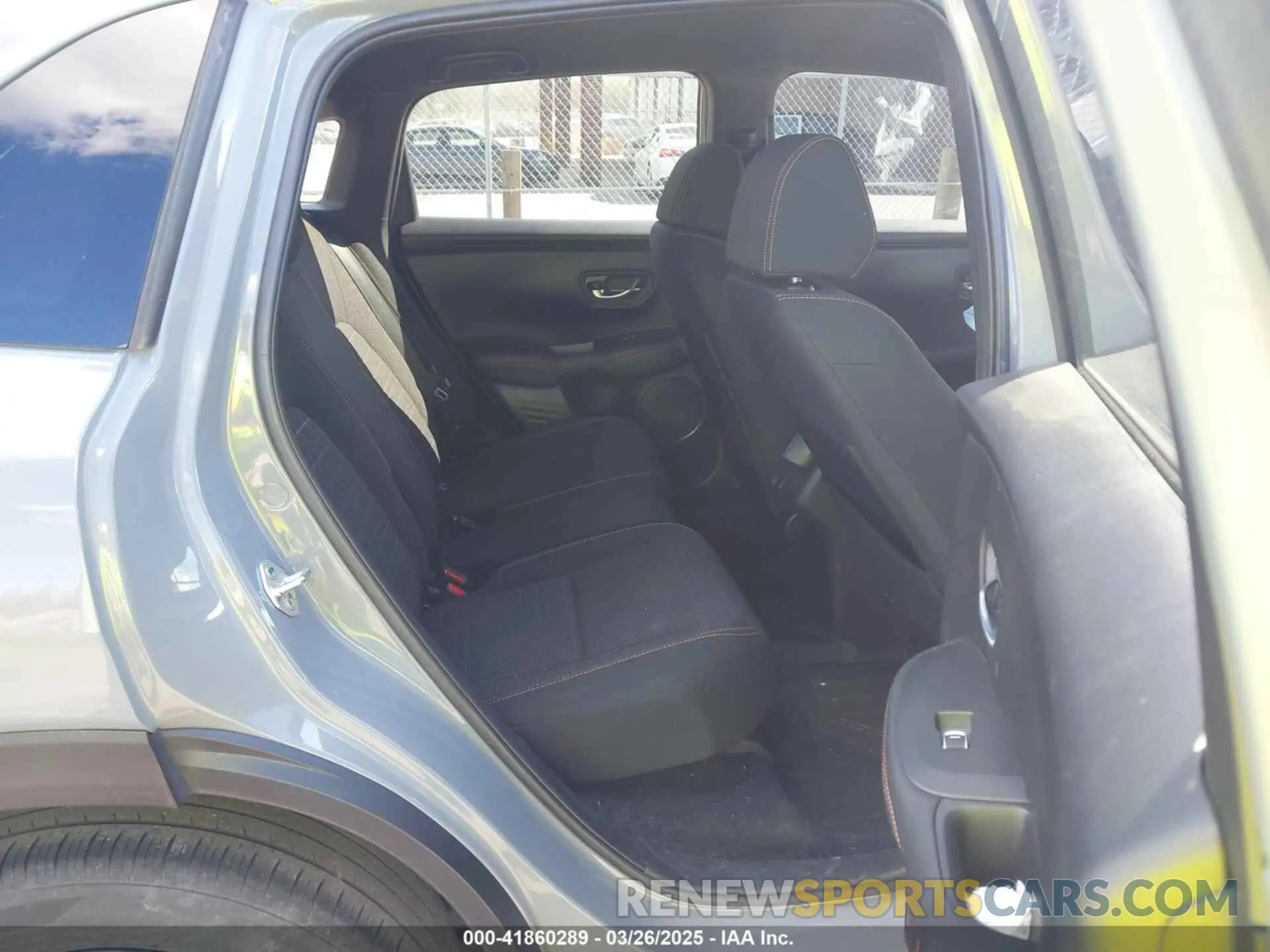 8 fotografías del automóvil dañado 3CZRZ2H5XRM733475 HONDA HR-V 2024