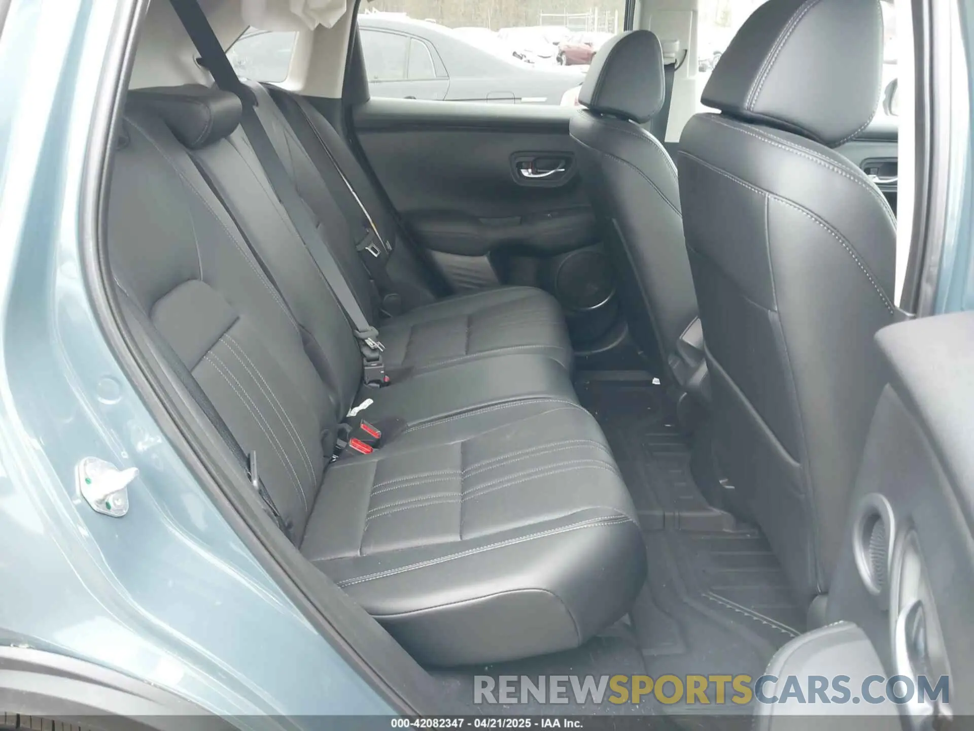 8 fotografías del automóvil dañado 3CZRZ2H72RM754452 HONDA HR-V 2024