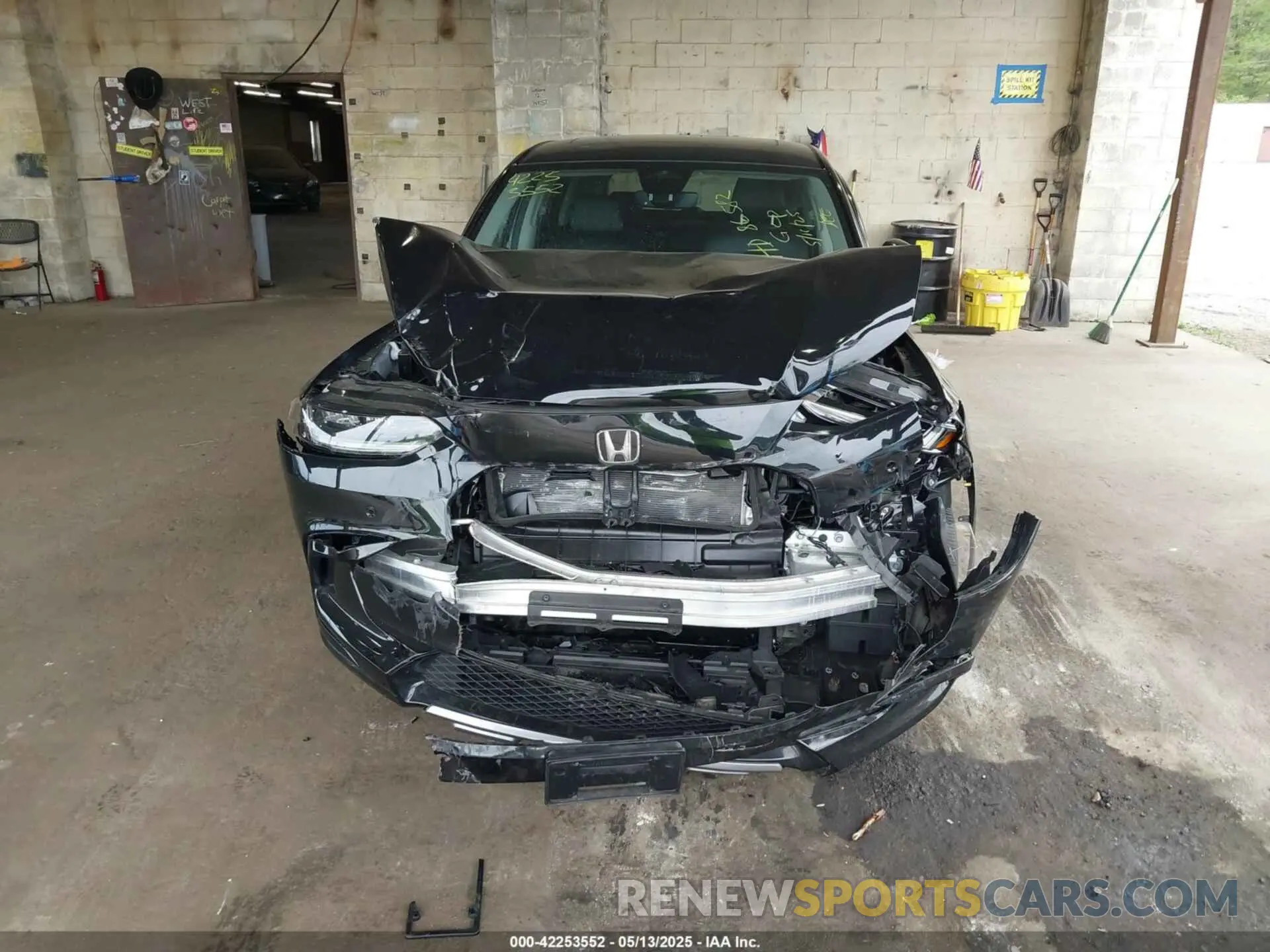 12 fotografías del automóvil dañado 3CZRZ2H79RM778229 HONDA HR-V 2024