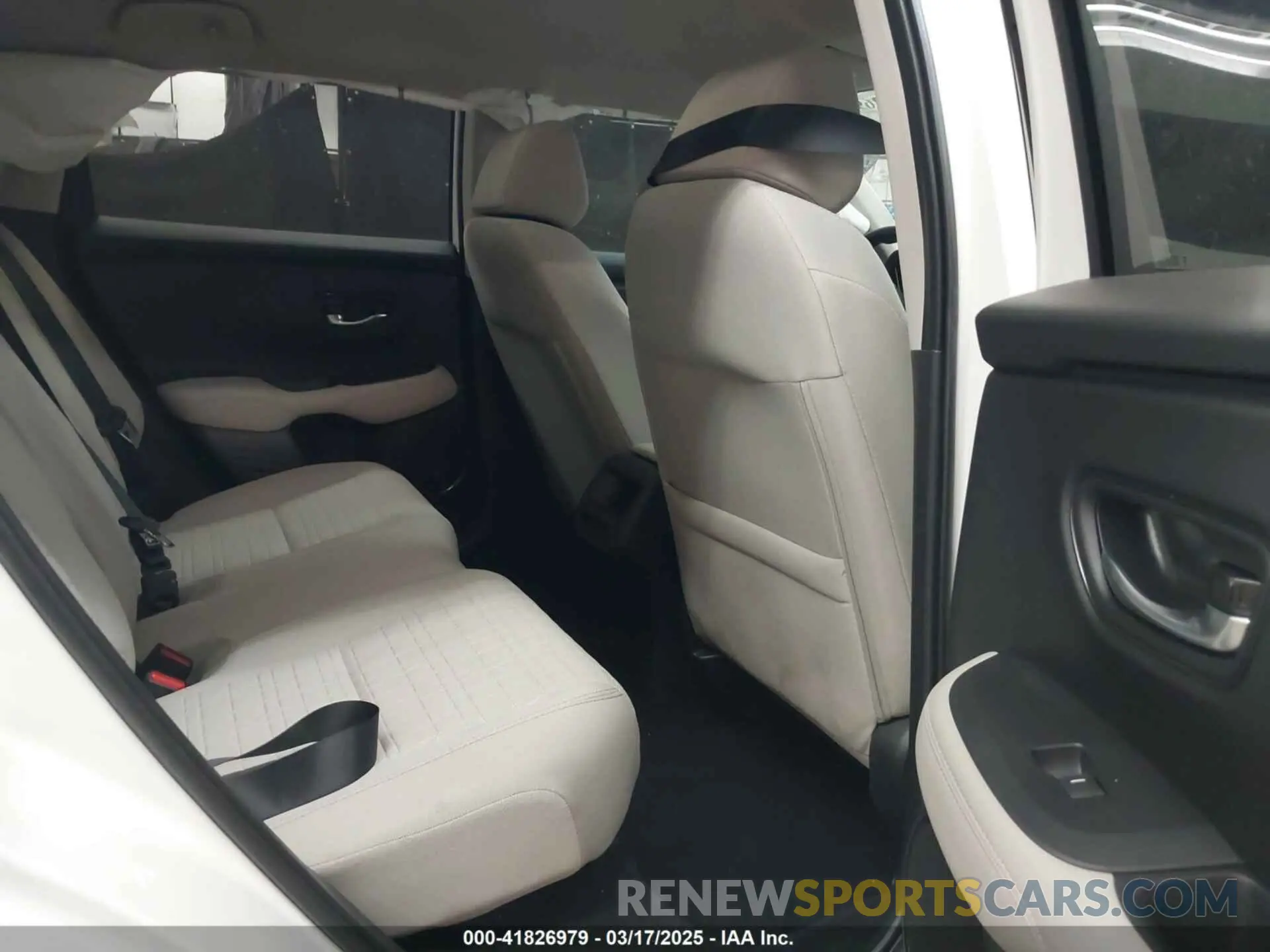8 fotografías del automóvil dañado 3CZRZ1H30SM725755 HONDA HR-V 2025