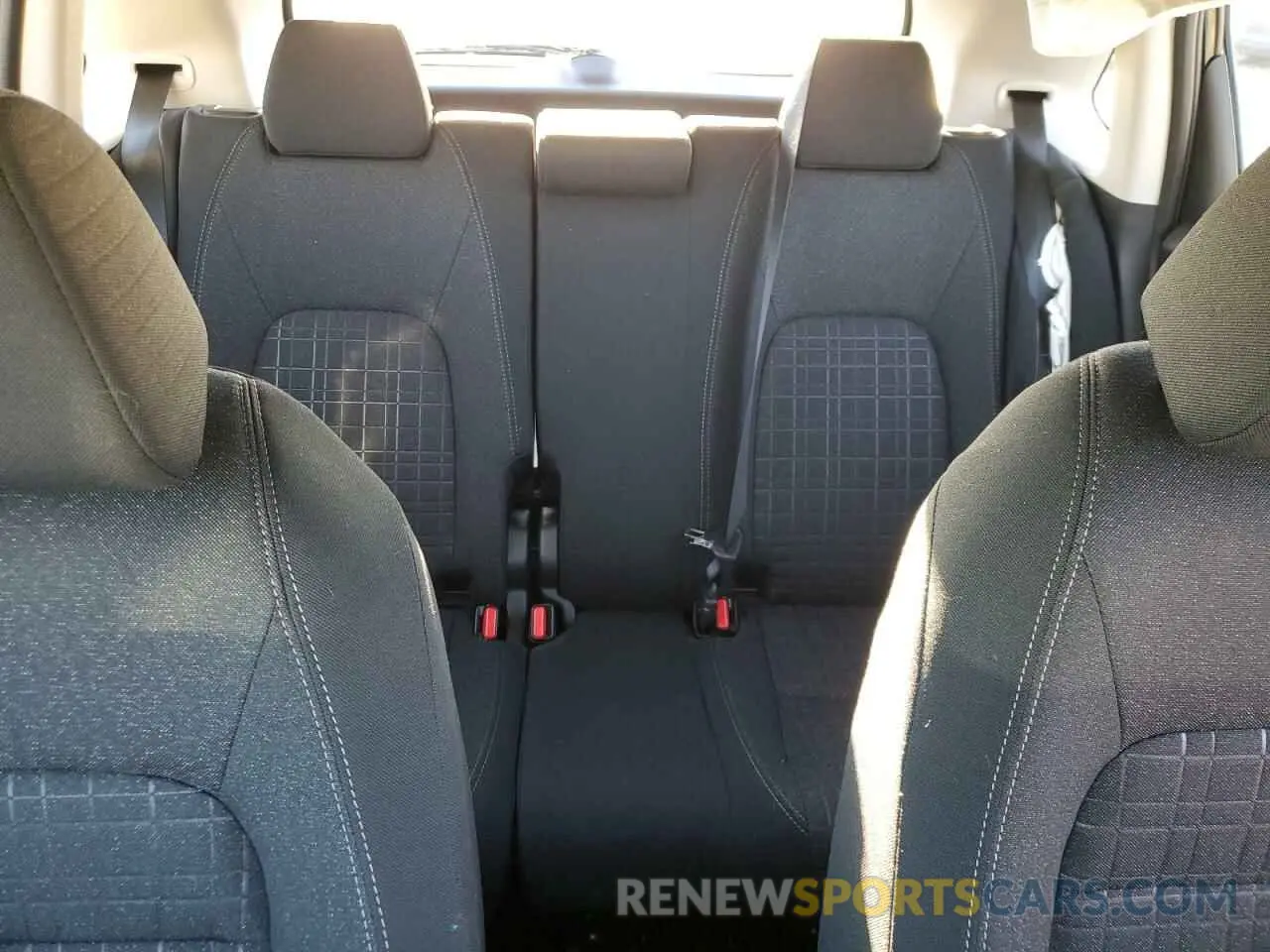 10 fotografías del automóvil dañado 3CZRZ1H31SM728521 HONDA HR-V 2025