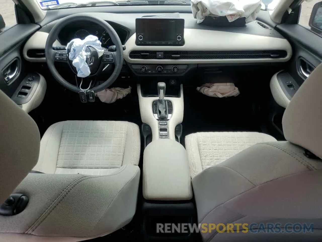 8 fotografías del automóvil dañado 3CZRZ1H35SM719031 HONDA HR-V 2025