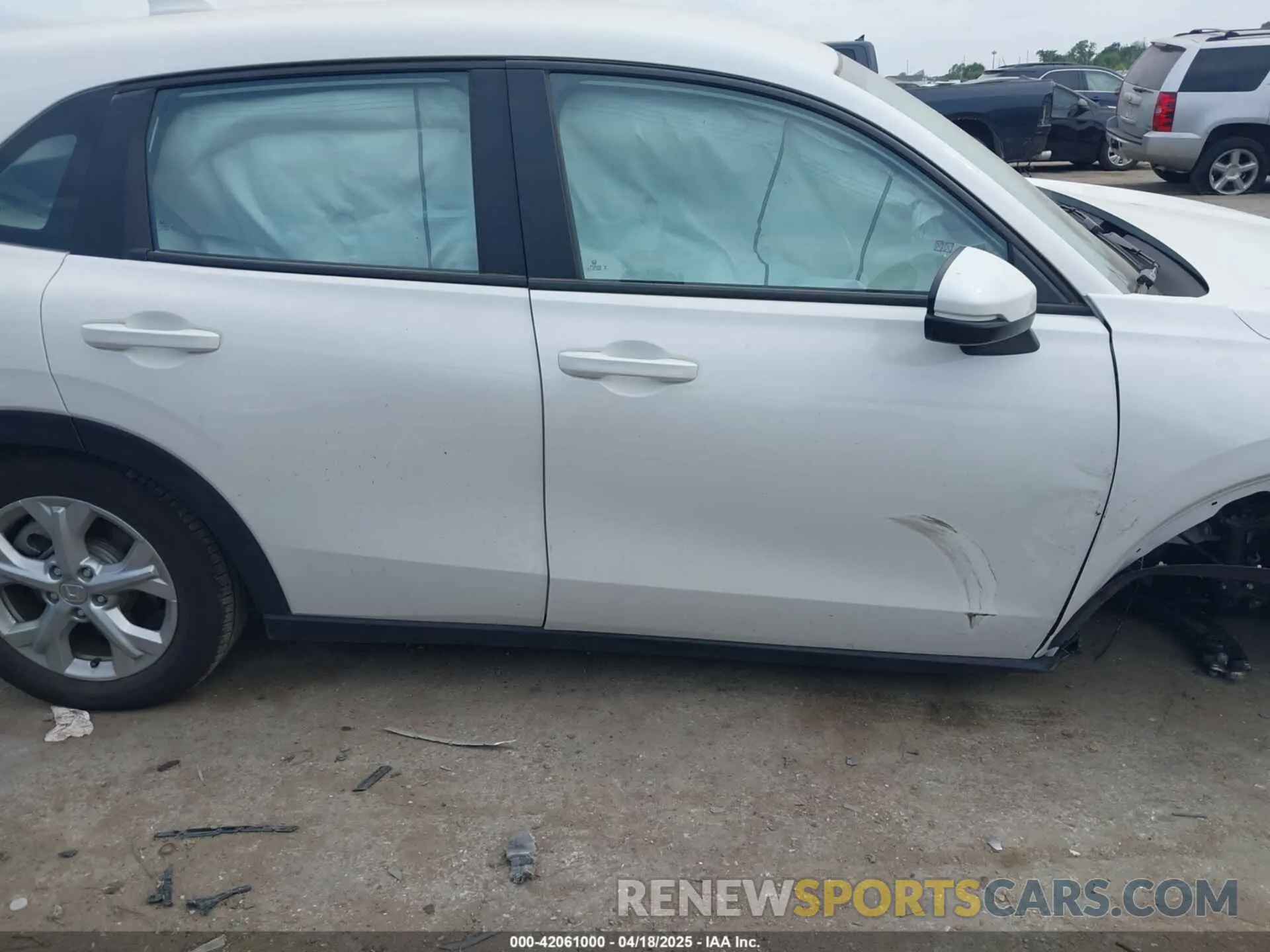 12 fotografías del automóvil dañado 3CZRZ1H35SM726173 HONDA HR-V 2025