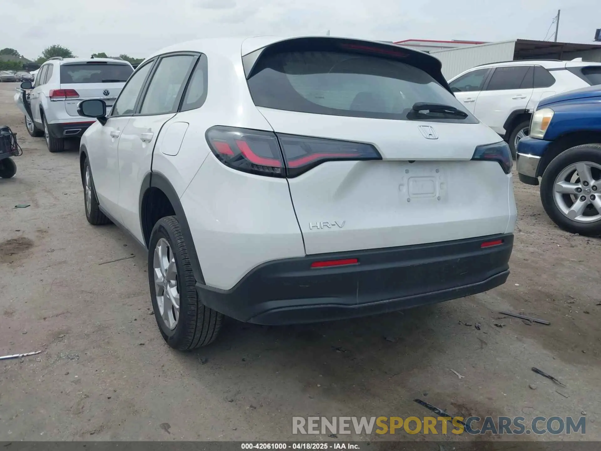 3 fotografías del automóvil dañado 3CZRZ1H35SM726173 HONDA HR-V 2025