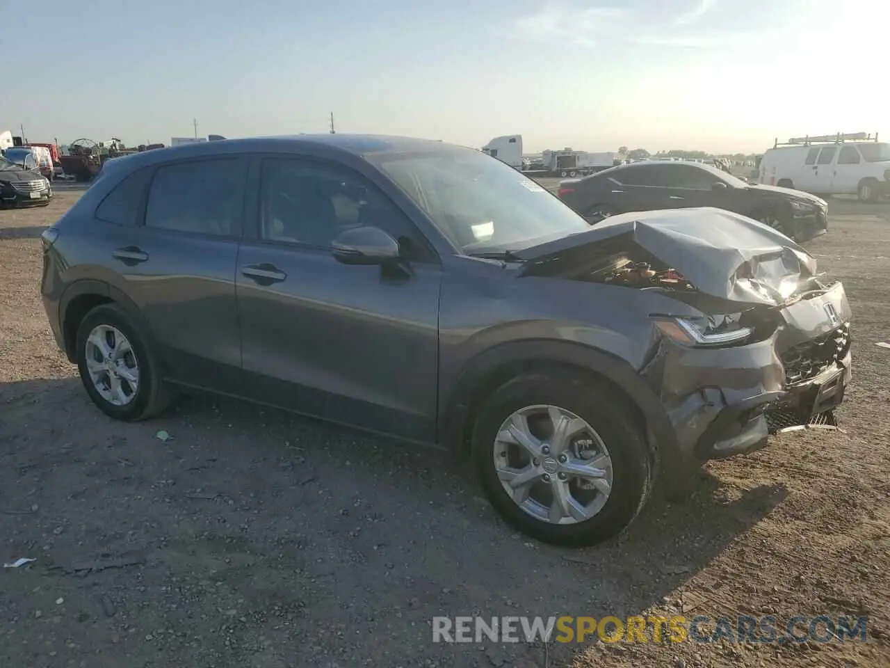 4 fotografías del automóvil dañado 3CZRZ1H38SM712591 HONDA HR-V 2025