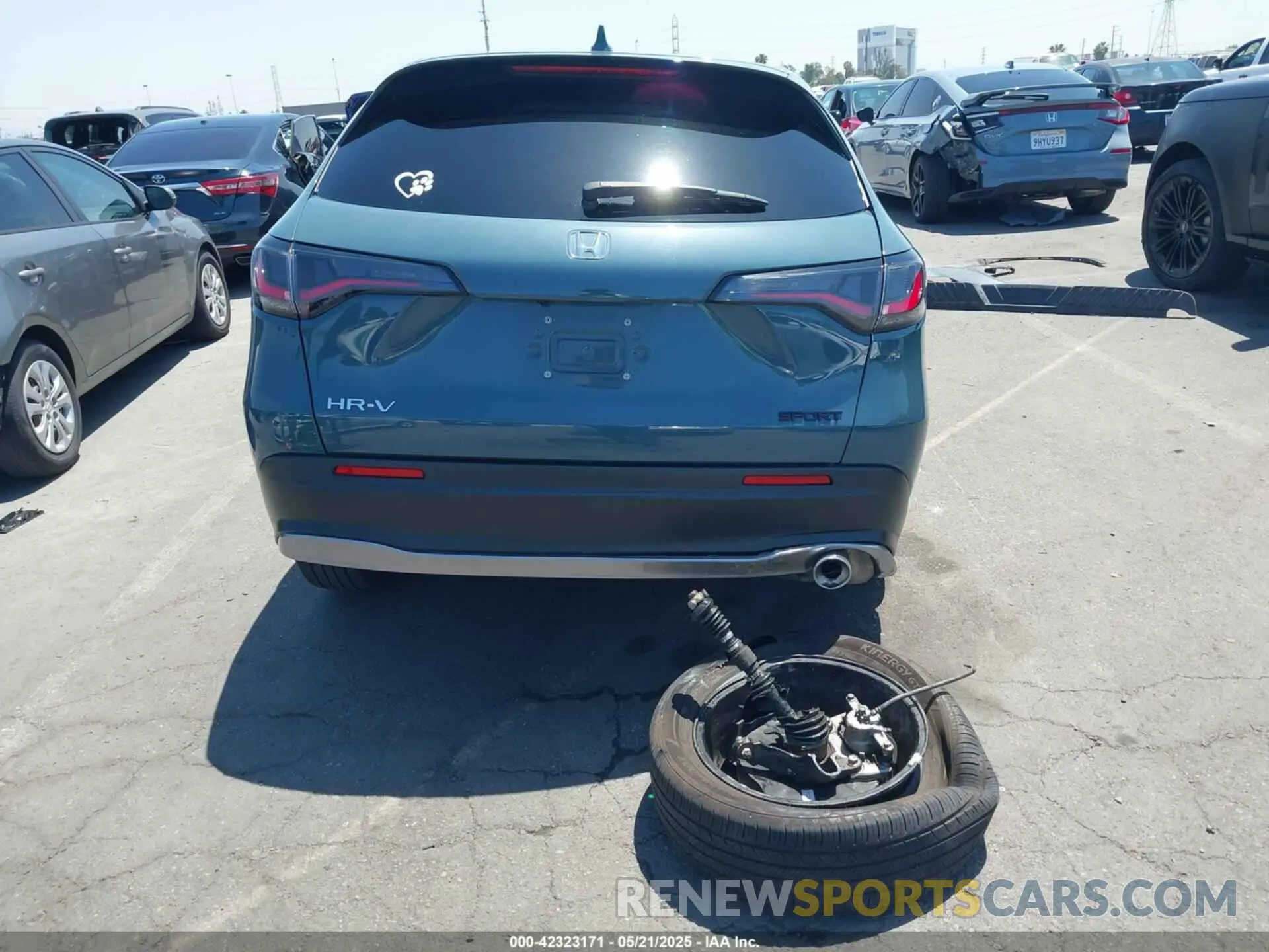 15 fotografías del automóvil dañado 3CZRZ1H50SM700162 HONDA HR-V 2025