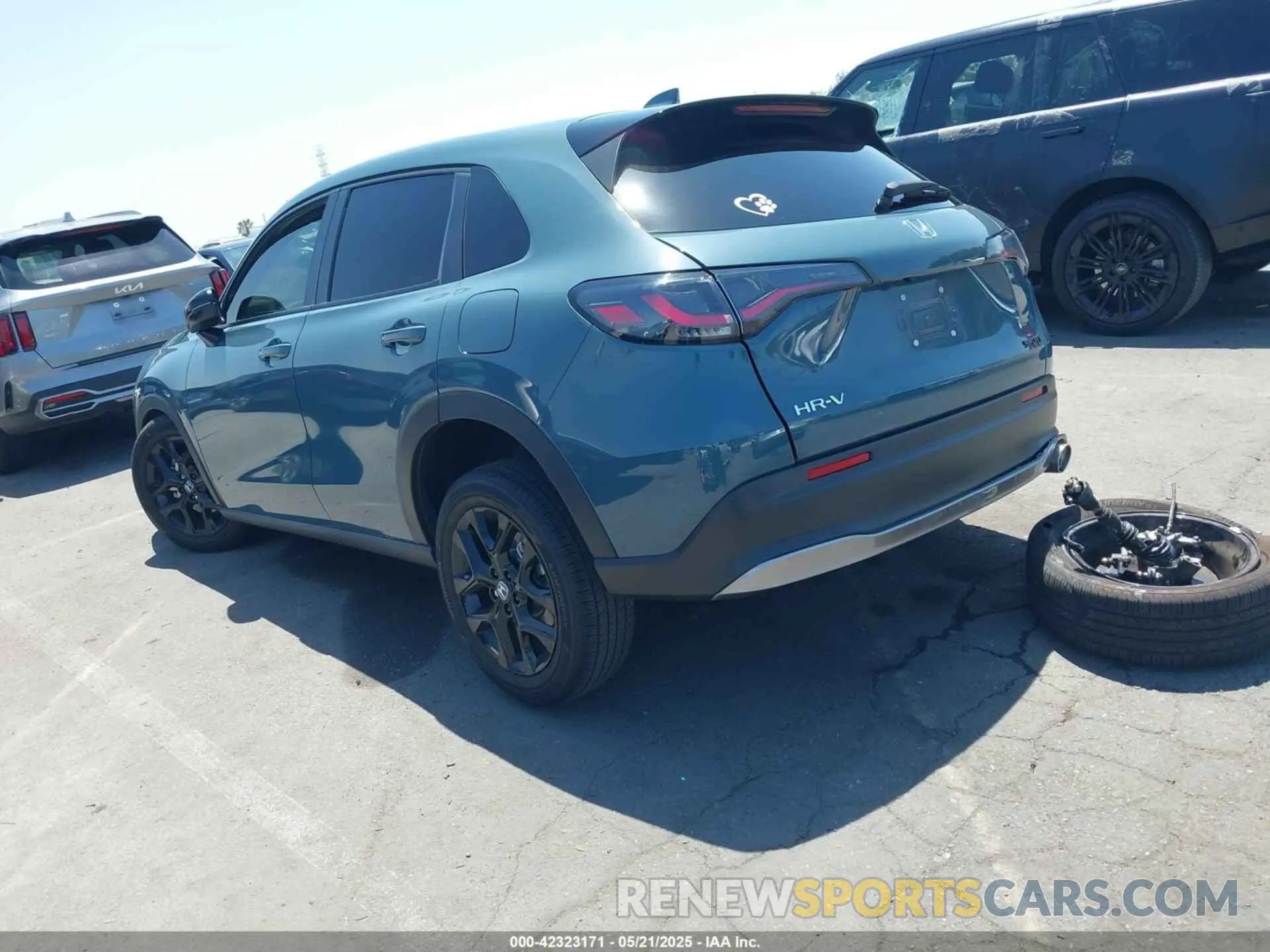 3 fotografías del automóvil dañado 3CZRZ1H50SM700162 HONDA HR-V 2025