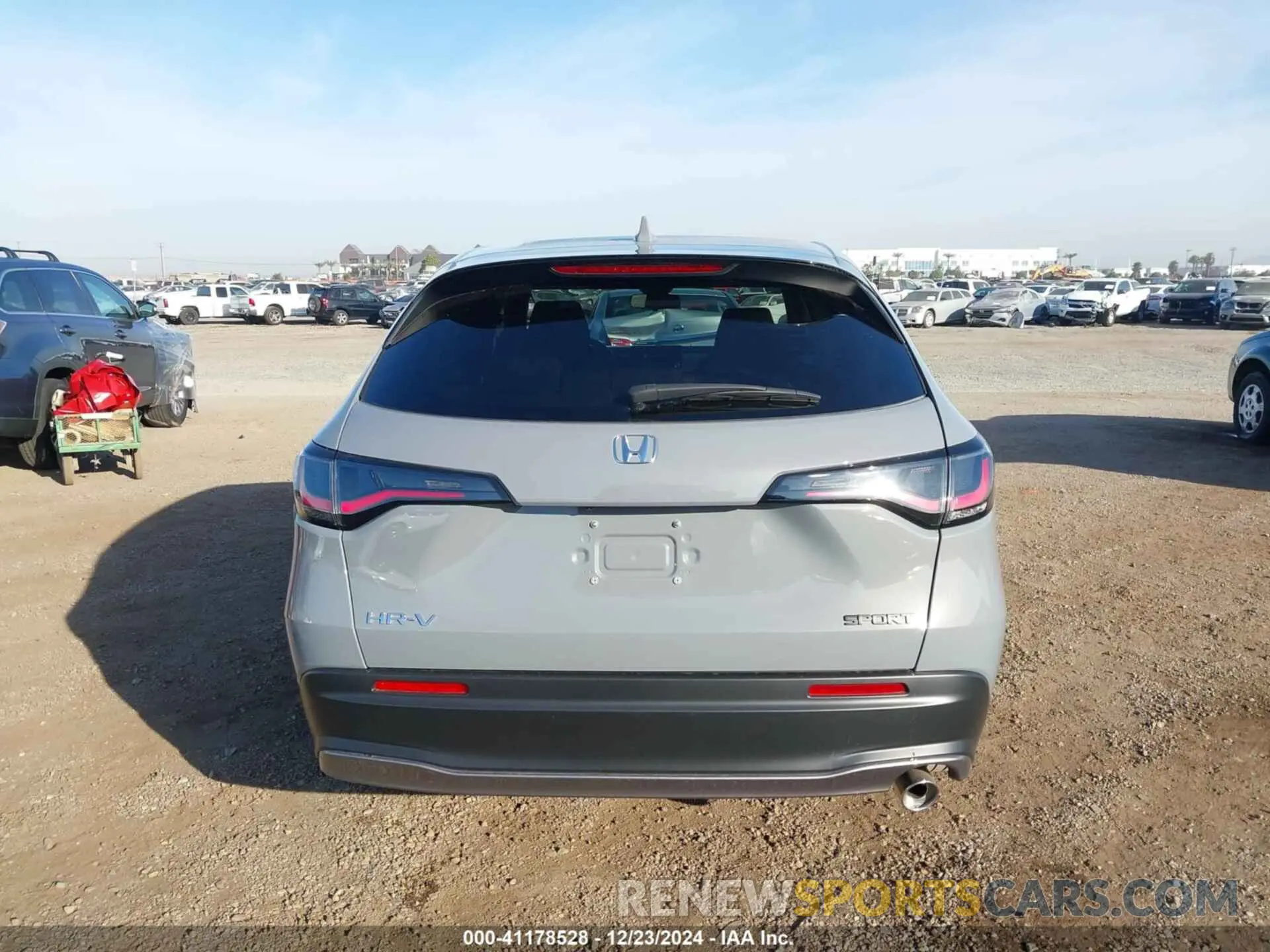 16 fotografías del automóvil dañado 3CZRZ1H54SM714050 HONDA HR-V 2025