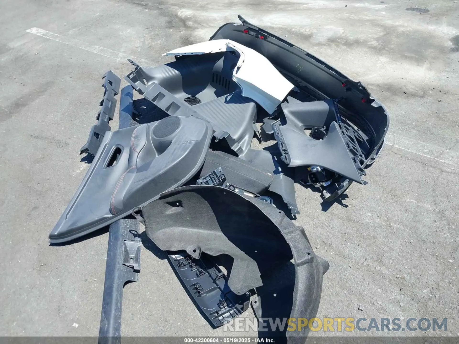 12 fotografías del automóvil dañado 3CZRZ1H54SM741765 HONDA HR-V 2025