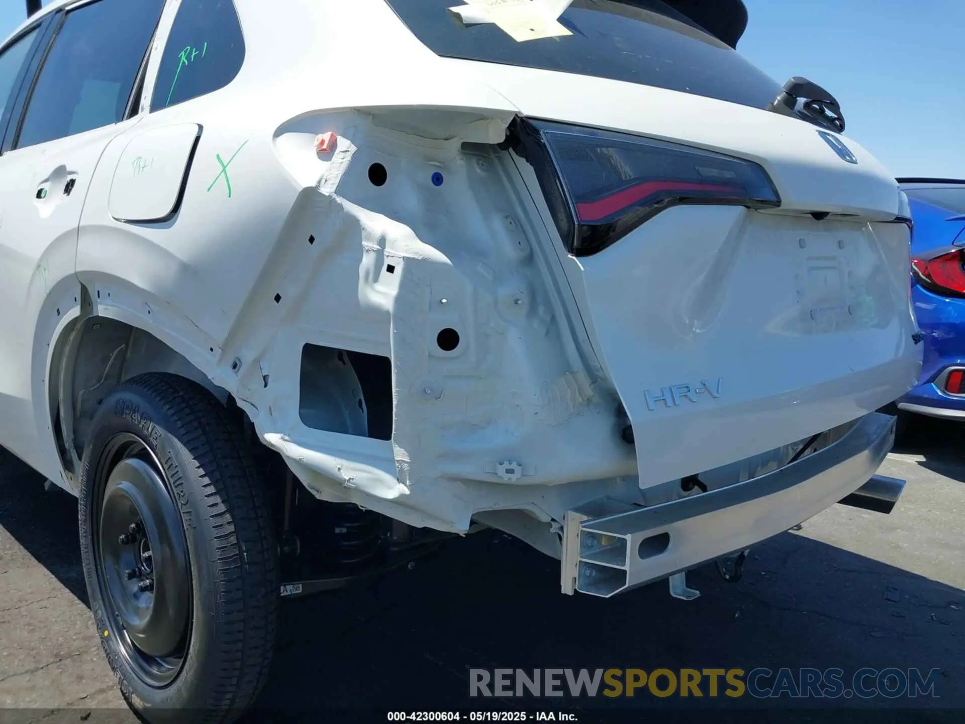 6 fotografías del automóvil dañado 3CZRZ1H54SM741765 HONDA HR-V 2025