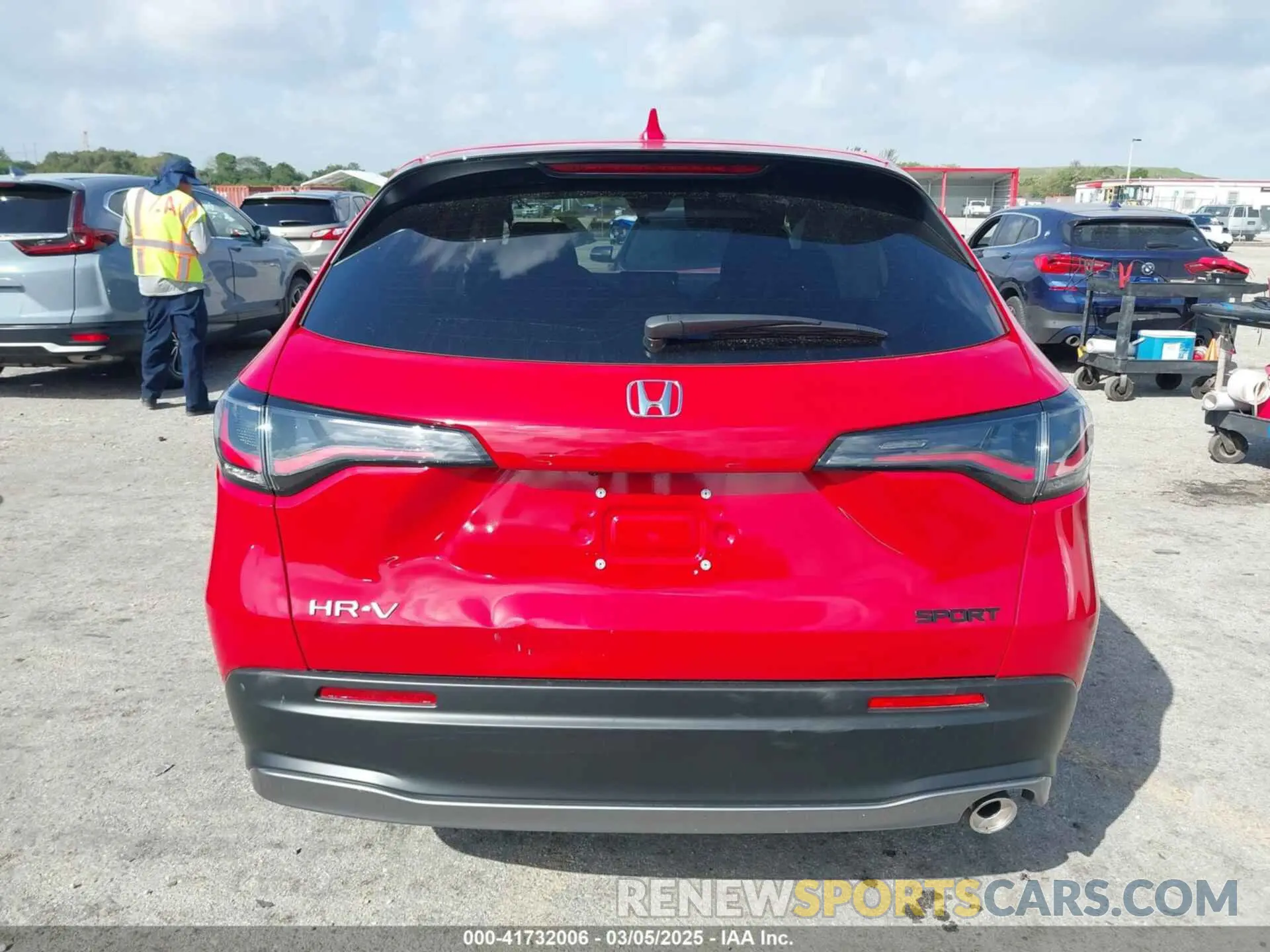 15 fotografías del automóvil dañado 3CZRZ1H55SM723405 HONDA HR-V 2025